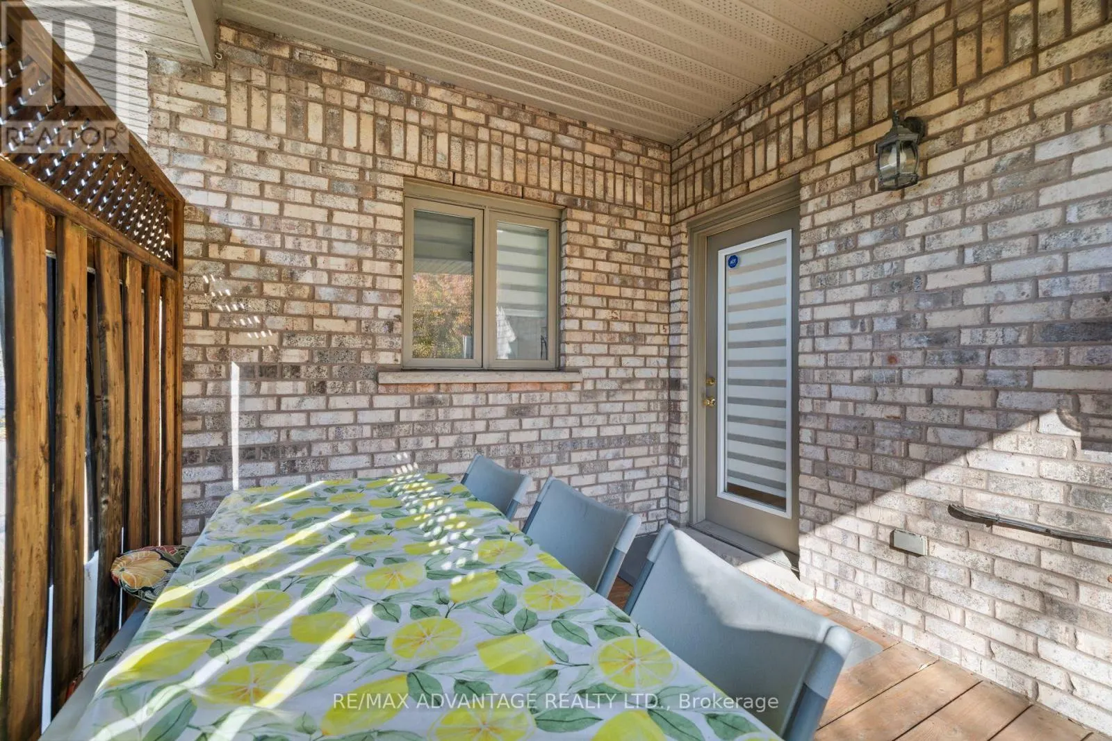 5 - 1574 RICHMOND STREET #5