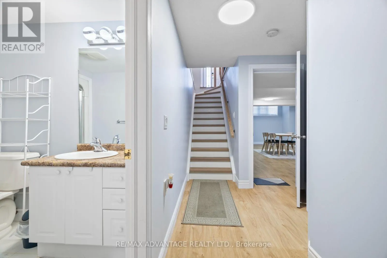 5 - 1574 RICHMOND STREET #5