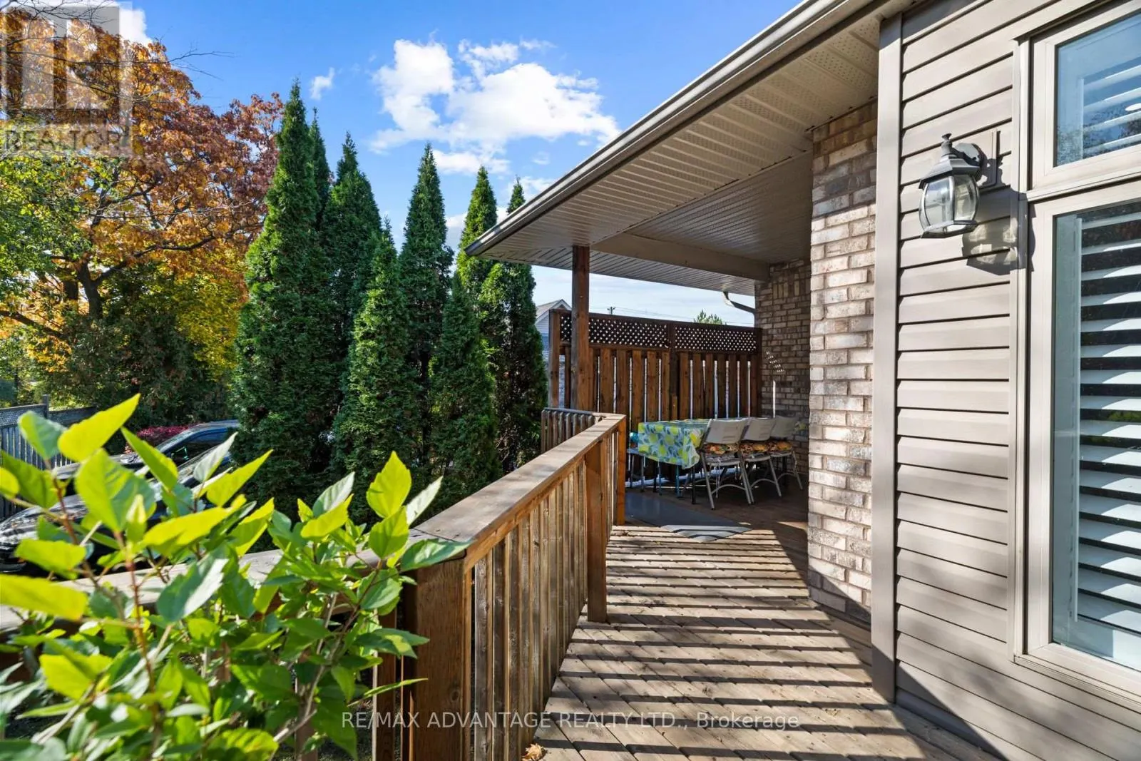 5 - 1574 RICHMOND STREET #5