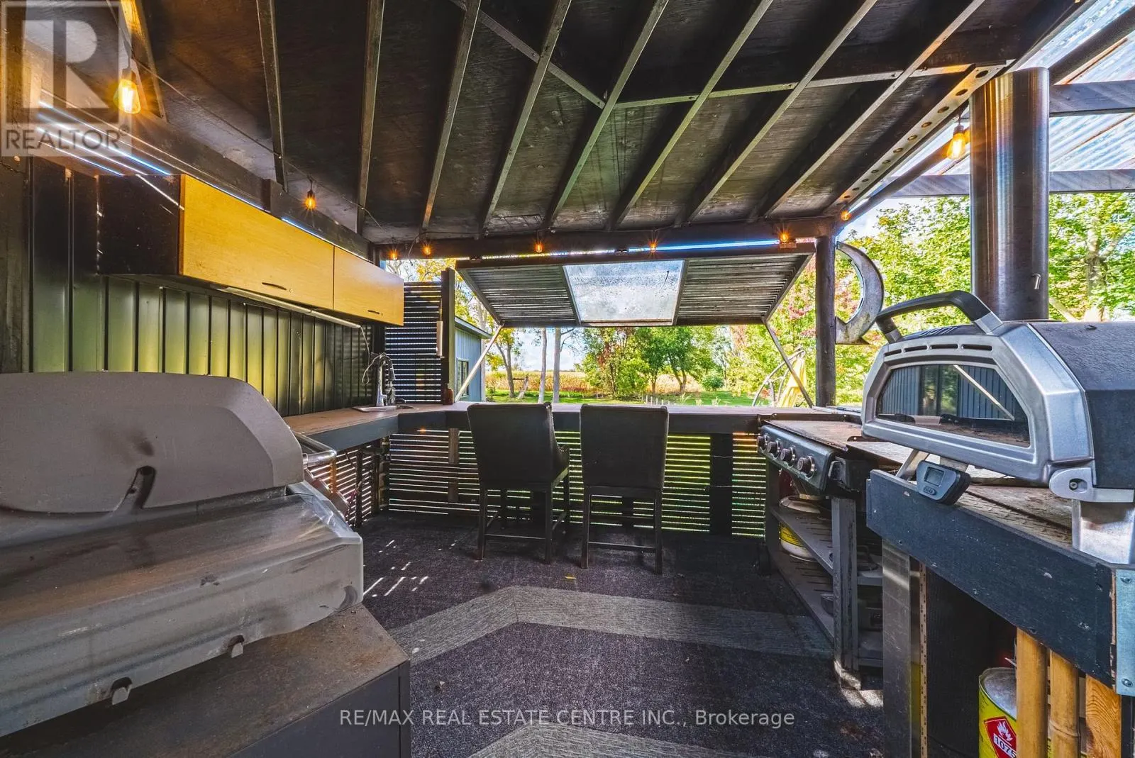 595 MOUNT PLEASANT ROAD