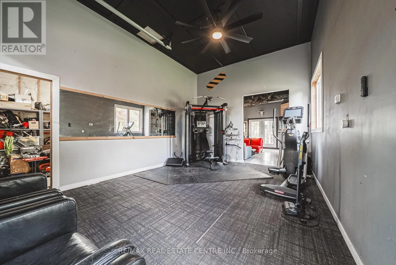 595 MOUNT PLEASANT ROAD
