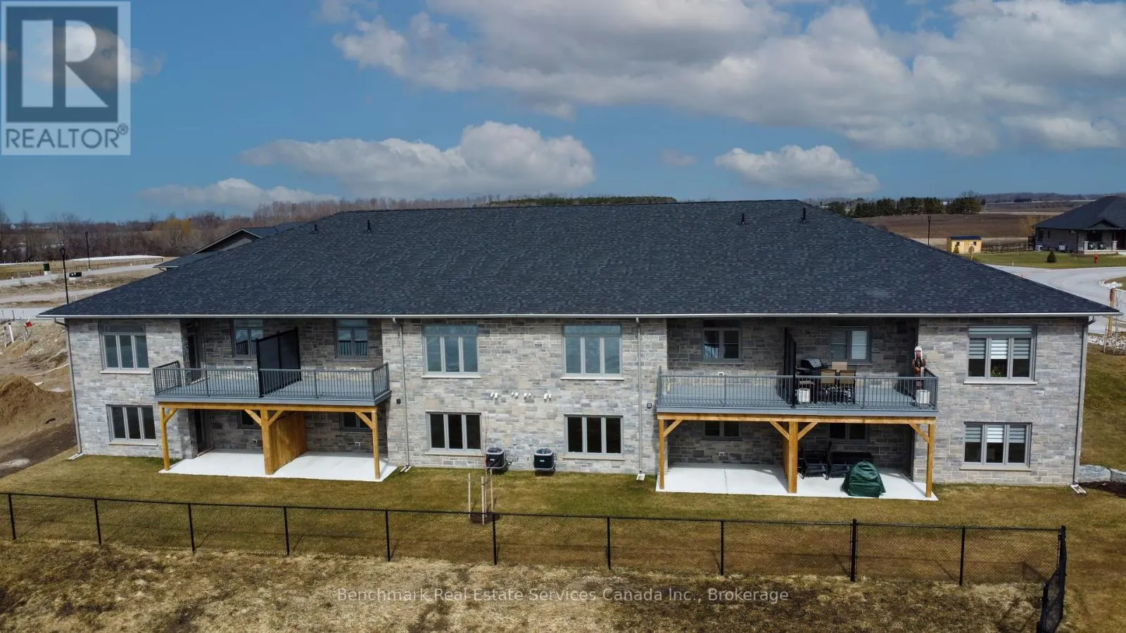 60 CAVALIER CRESCENT