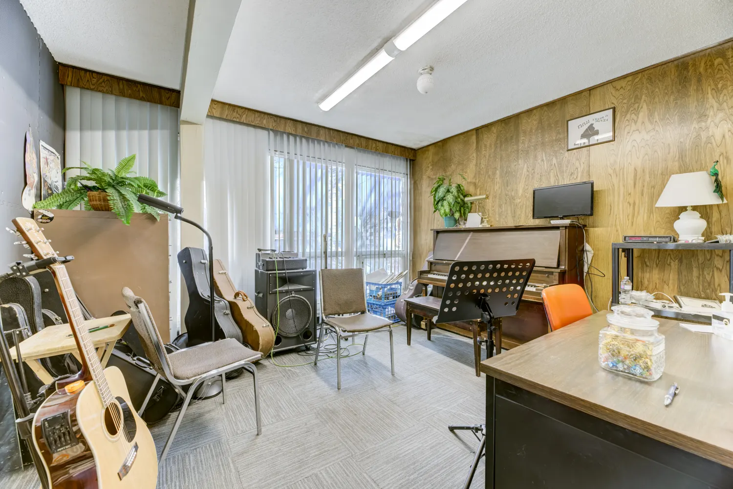 82 Avenue