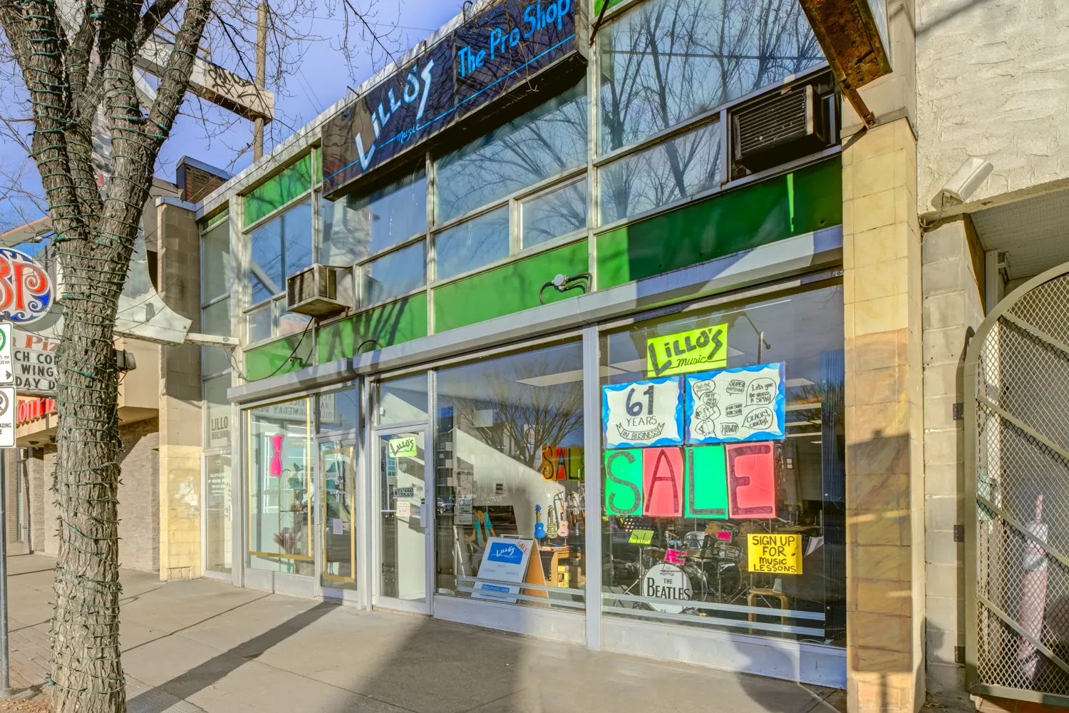 82 Avenue