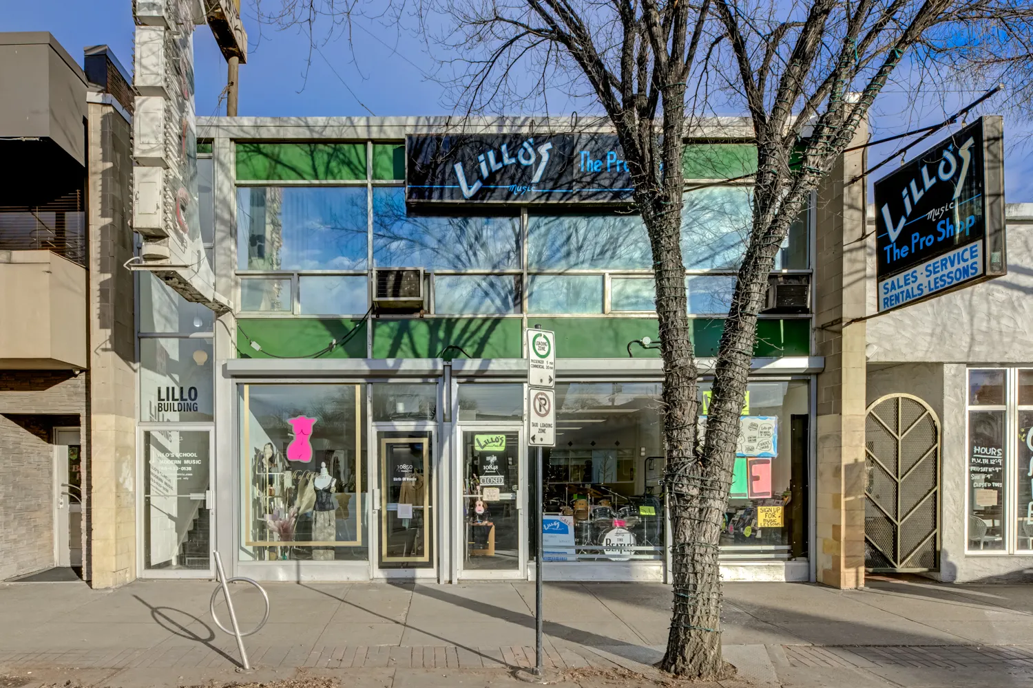 82 Avenue