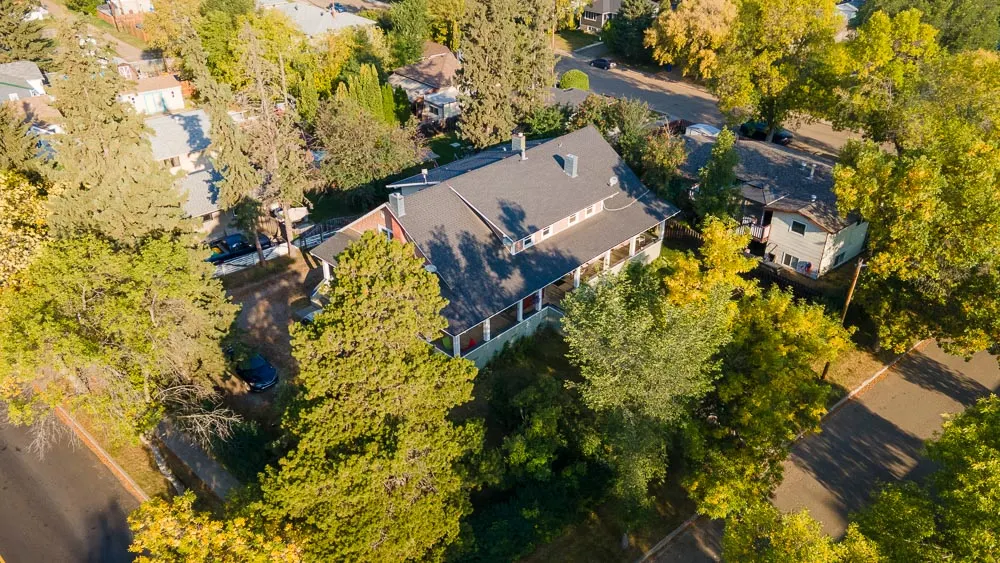 47 Avenue