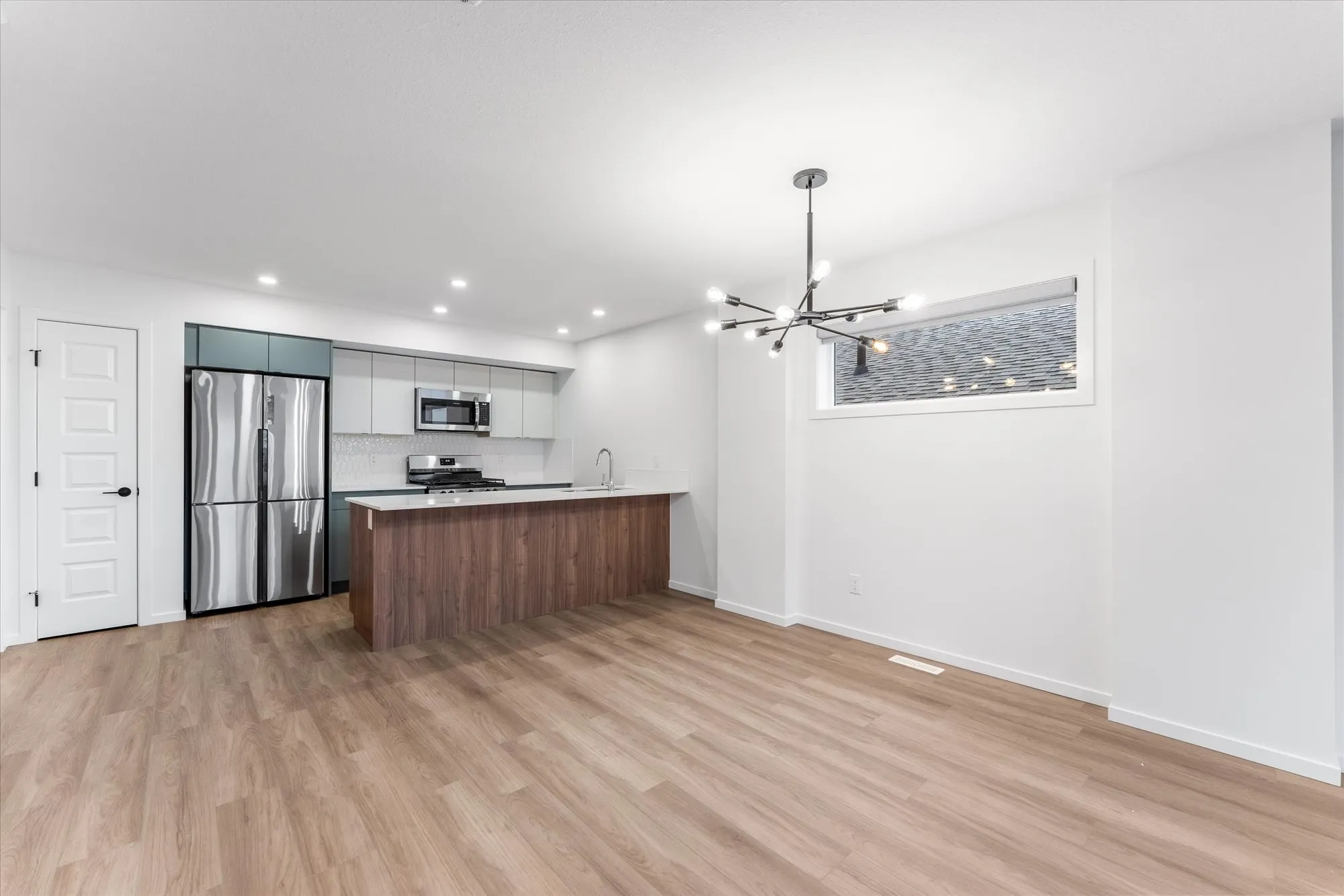 81 Street NW