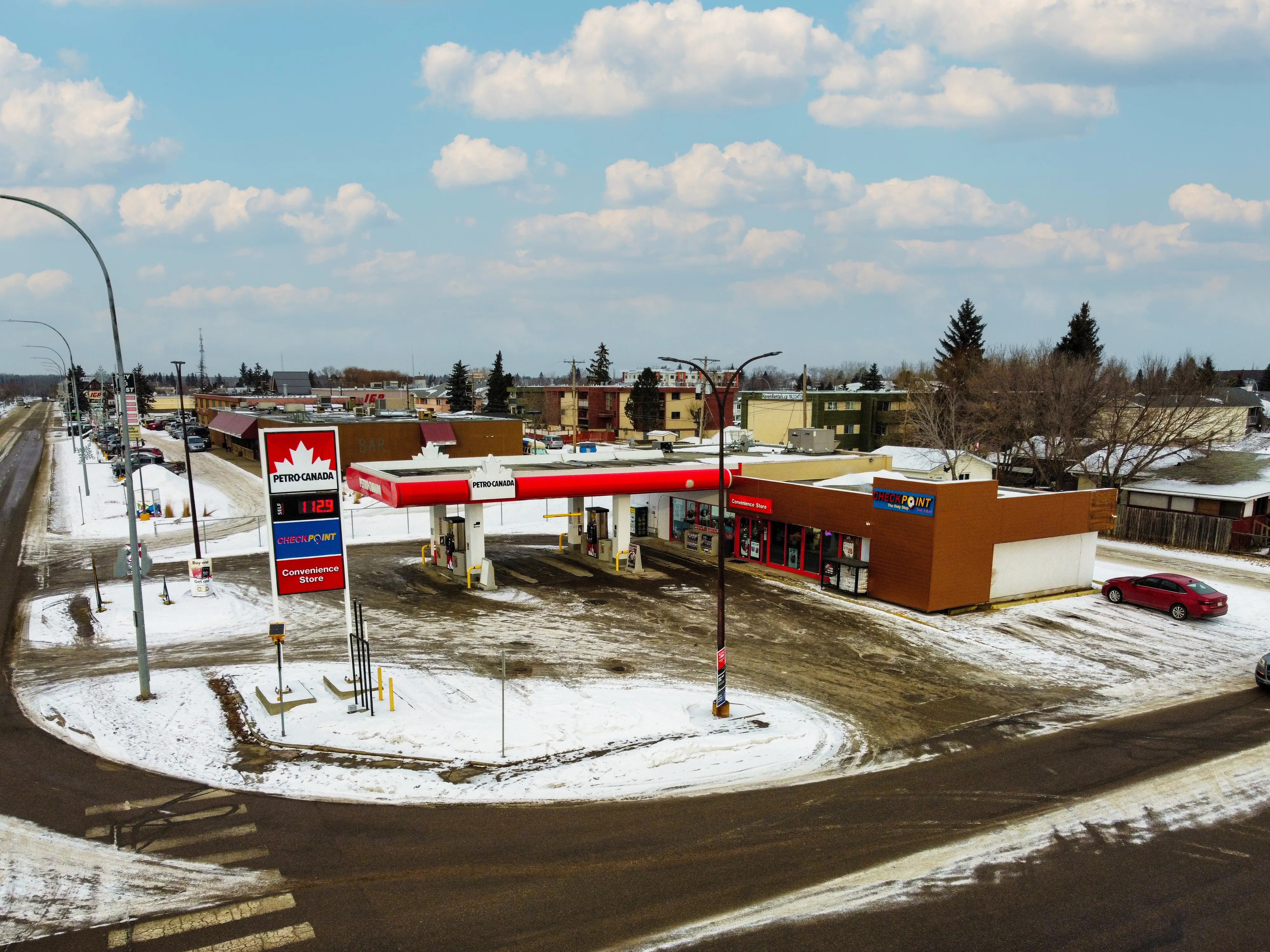 SUPERIOR Street