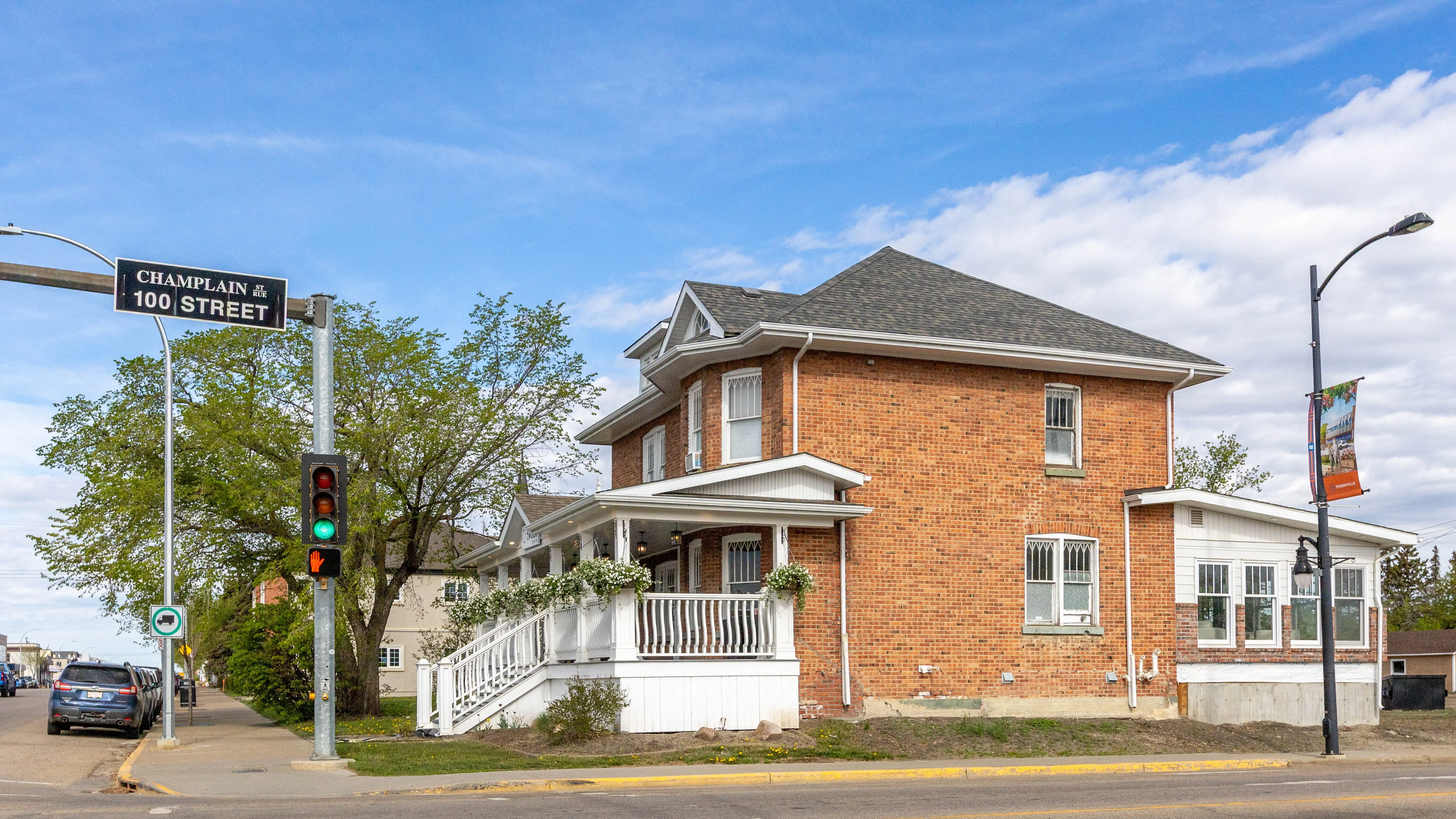 100 Avenue