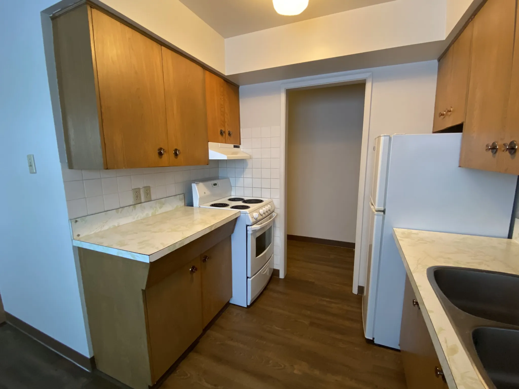 53 Avenue