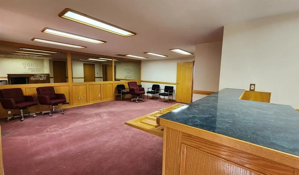 53 Ave (Lot 8)