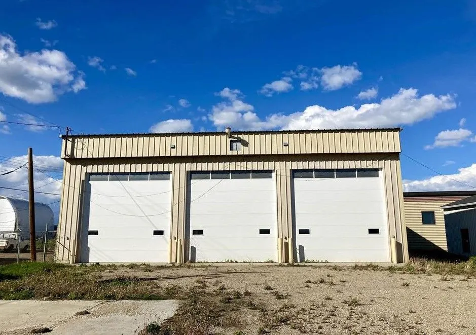 53 Ave (Lot 8)