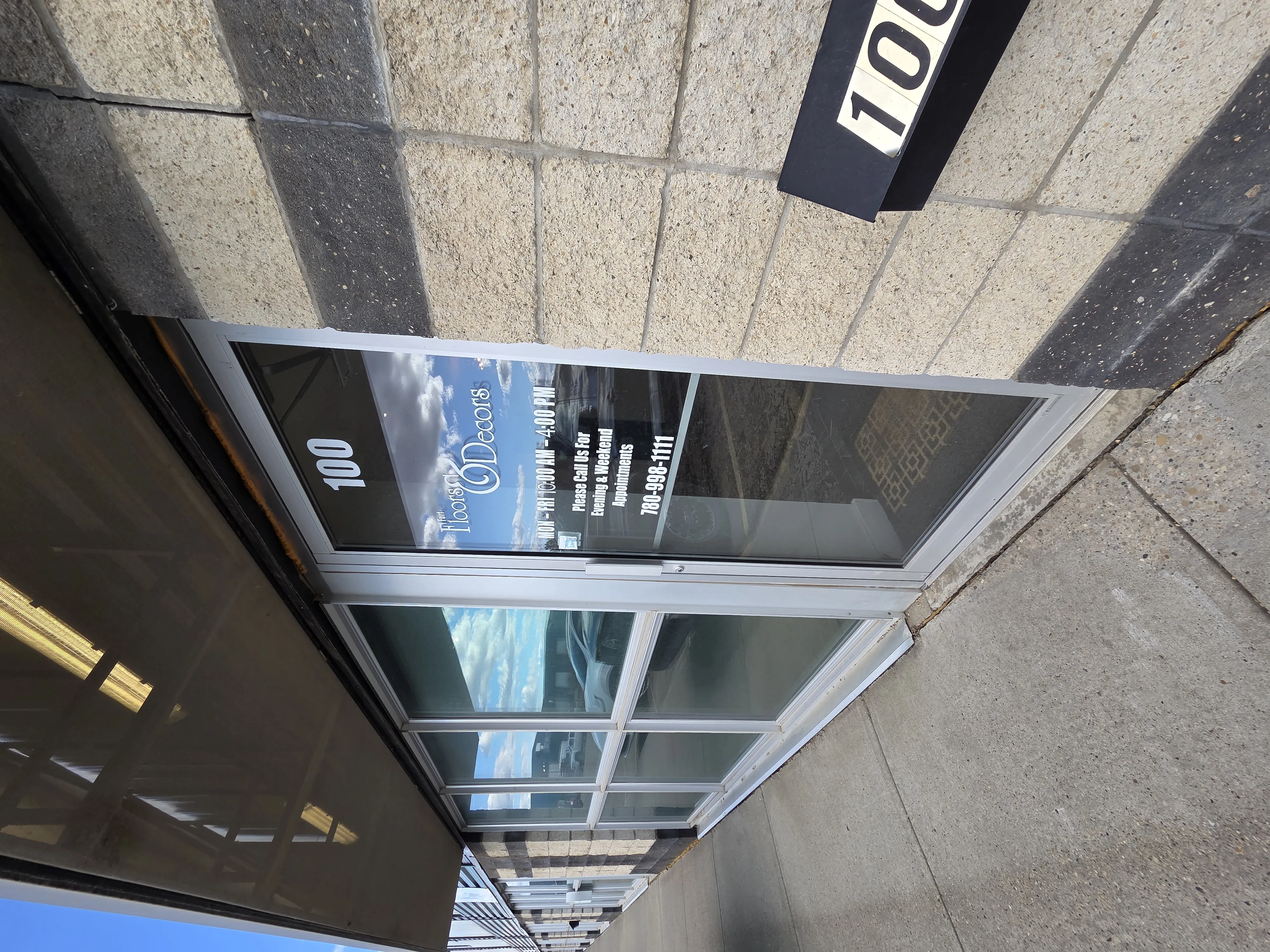 83 Avenue