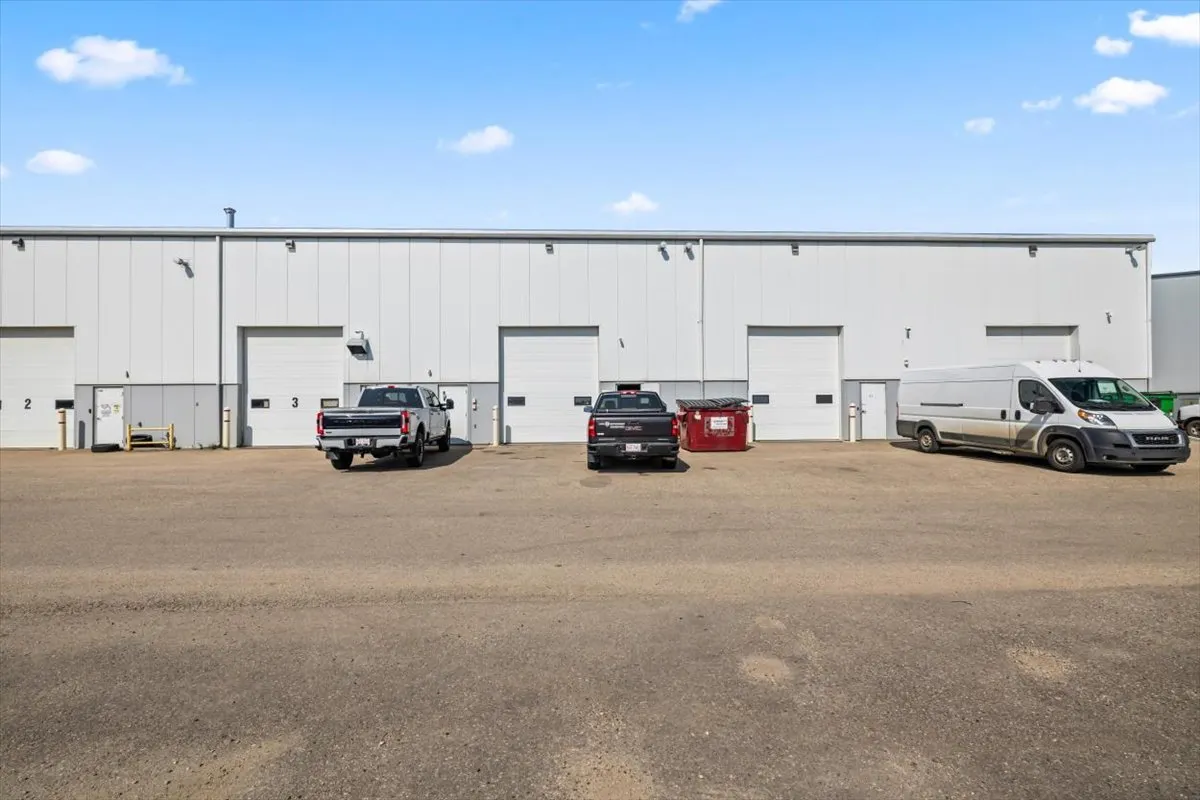 Portage Close