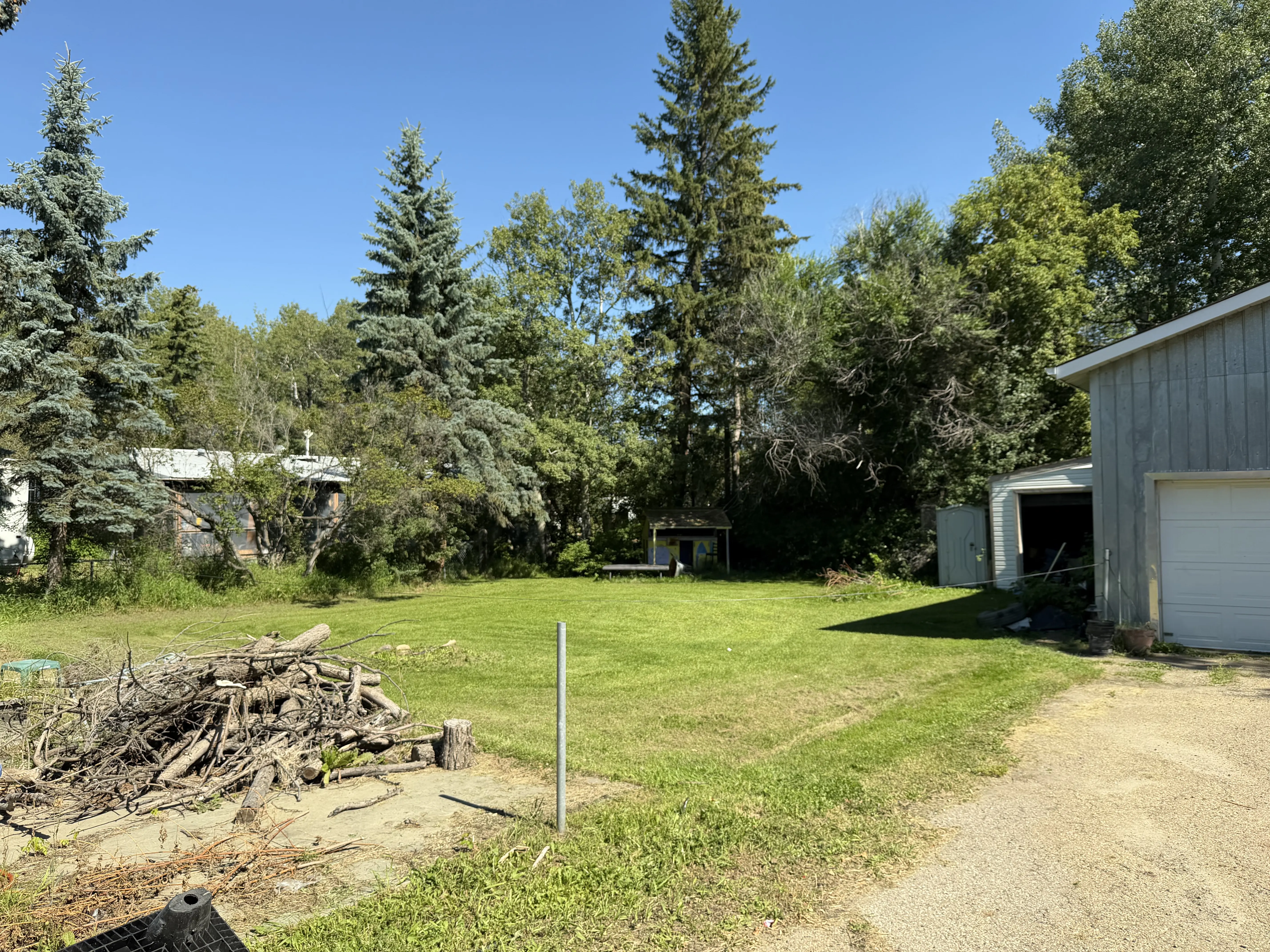 Range Rd 275