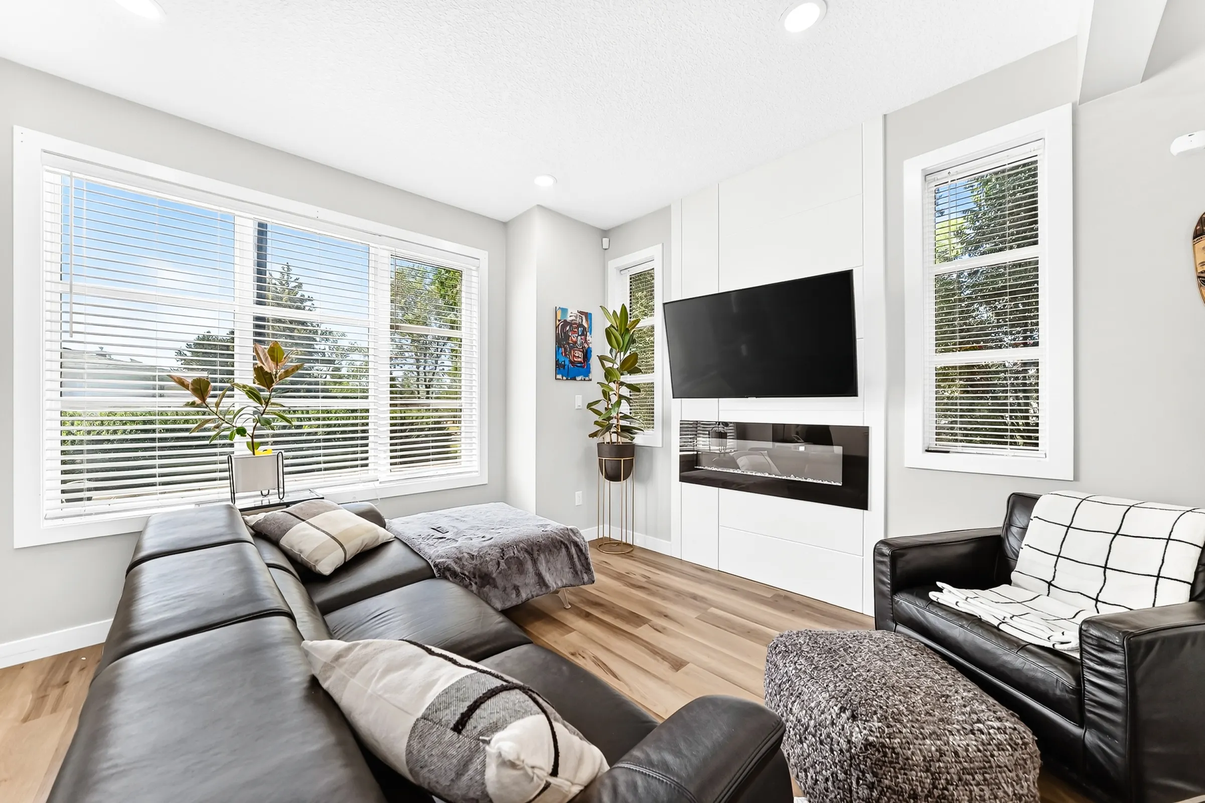 89 Street NW