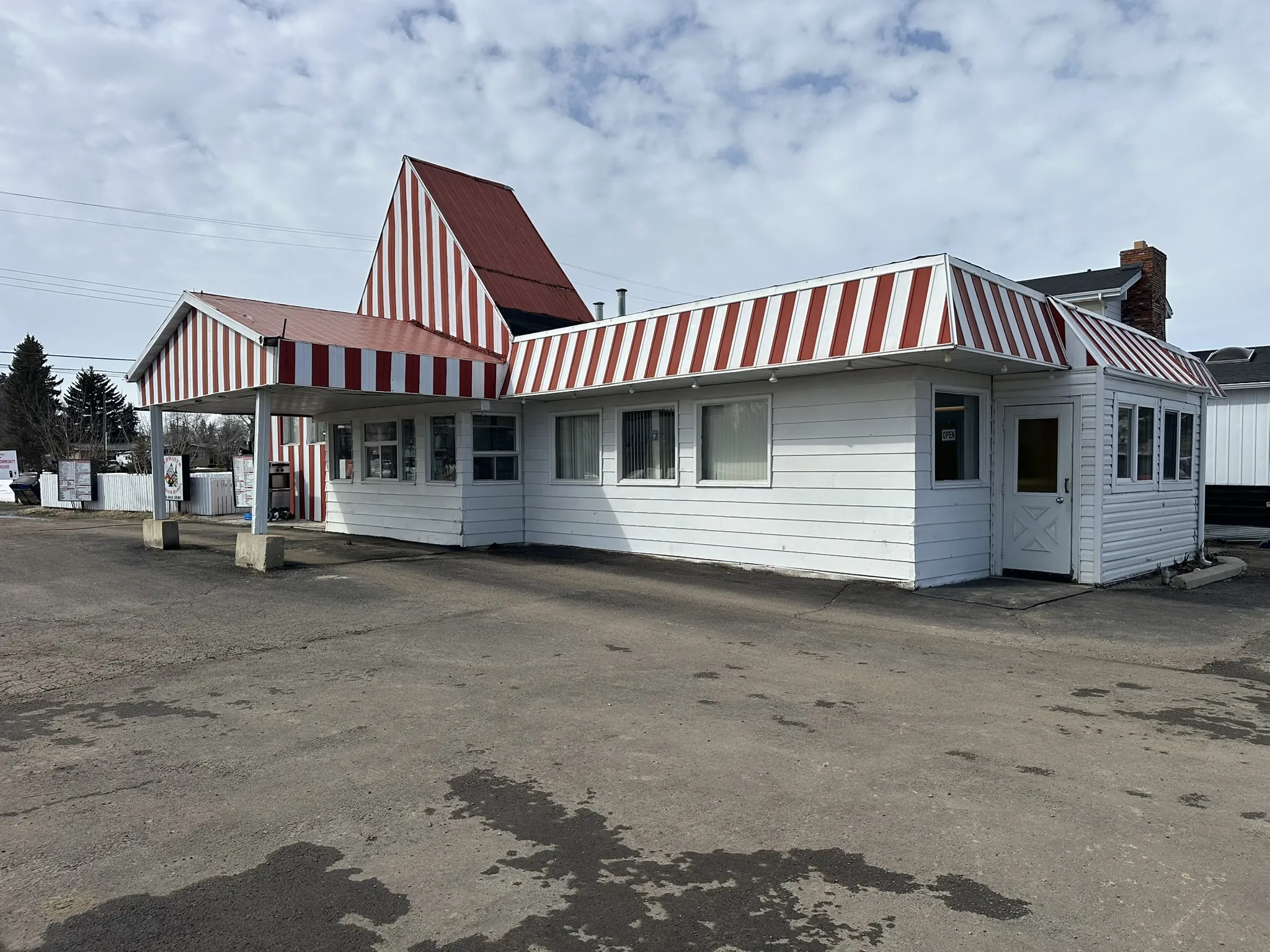 49 Ave