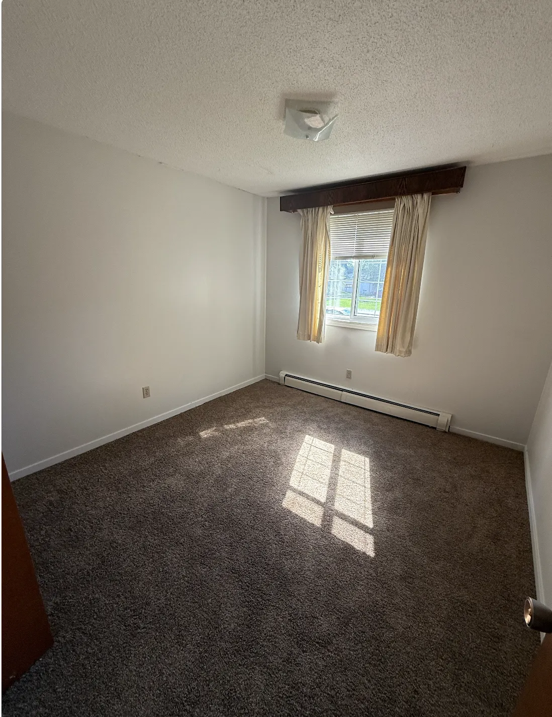 152 St NW