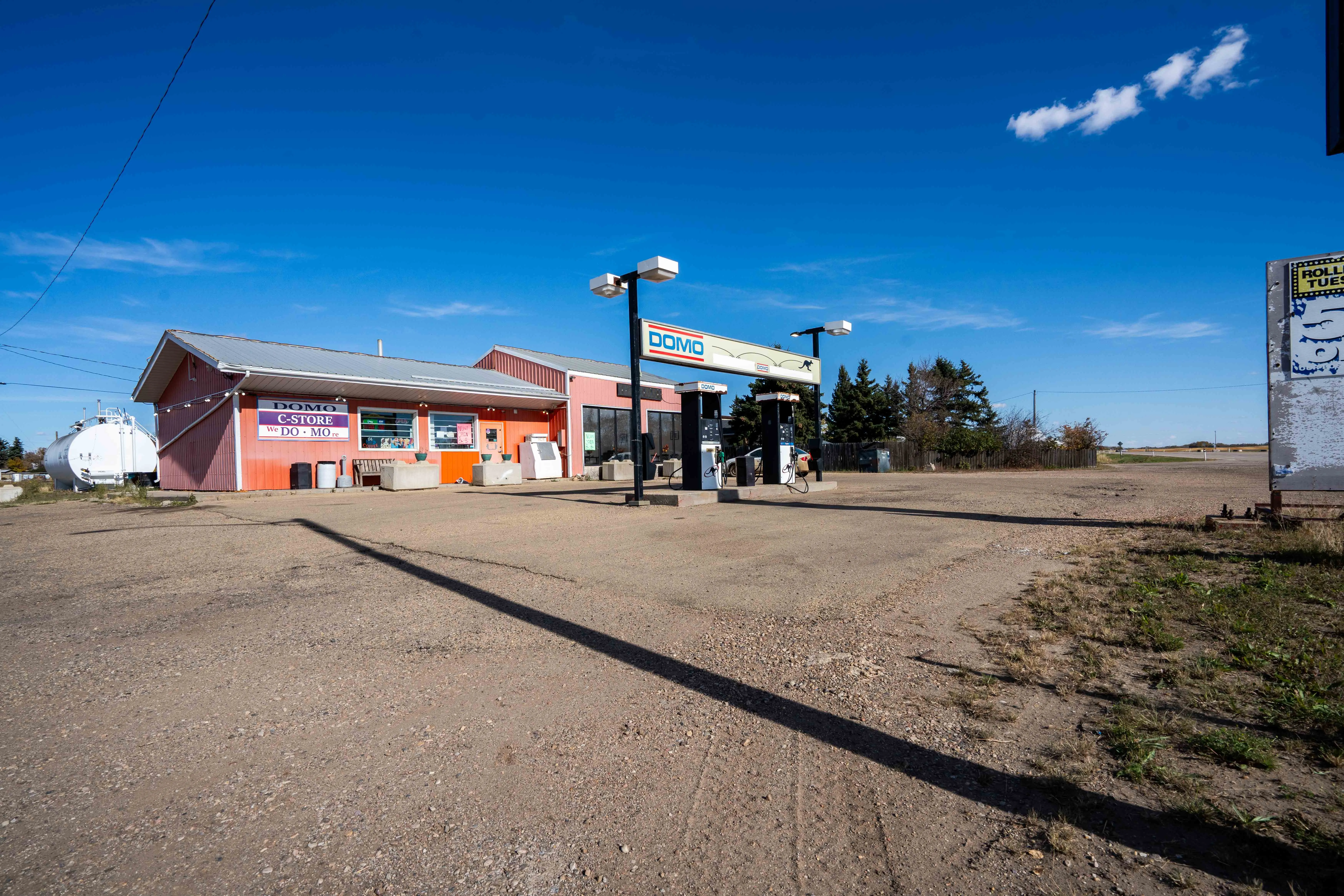 Highway Ave