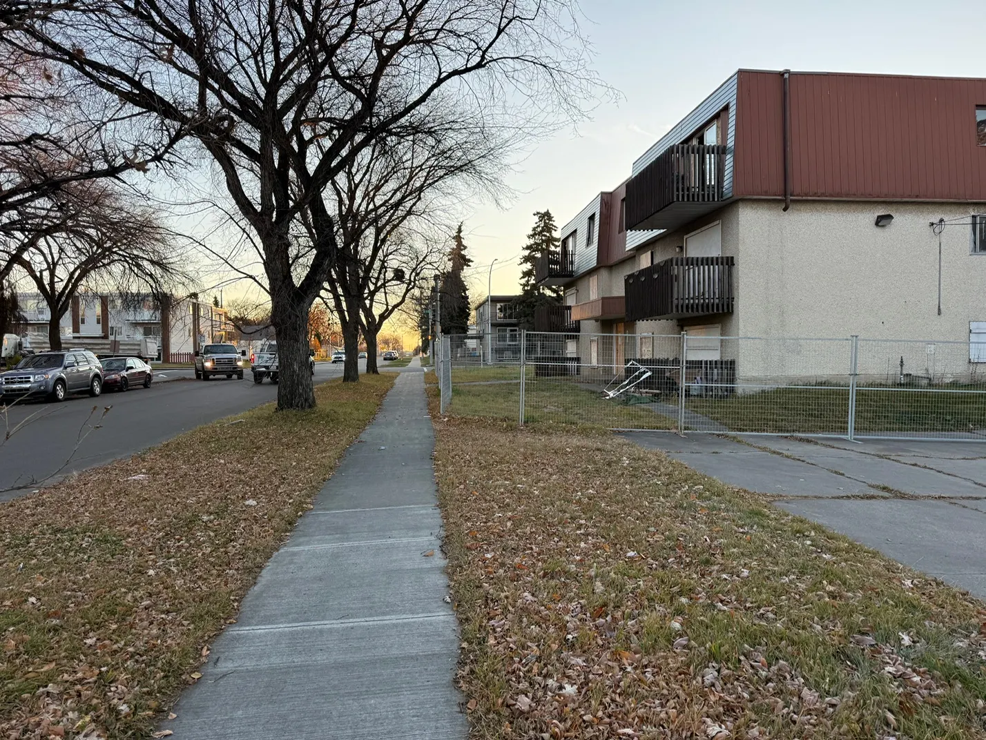 121 Avenue