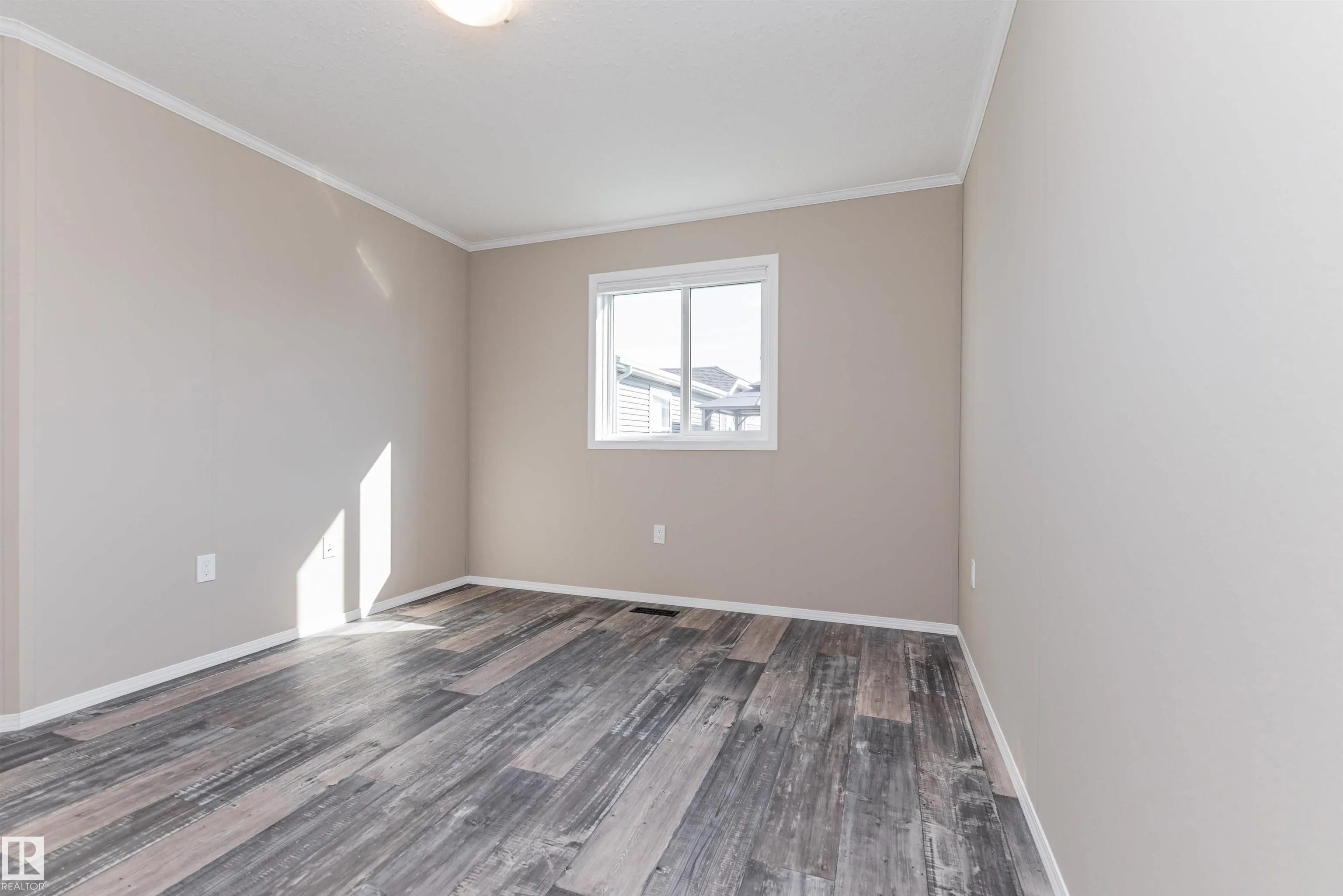 86 Meadowview Road