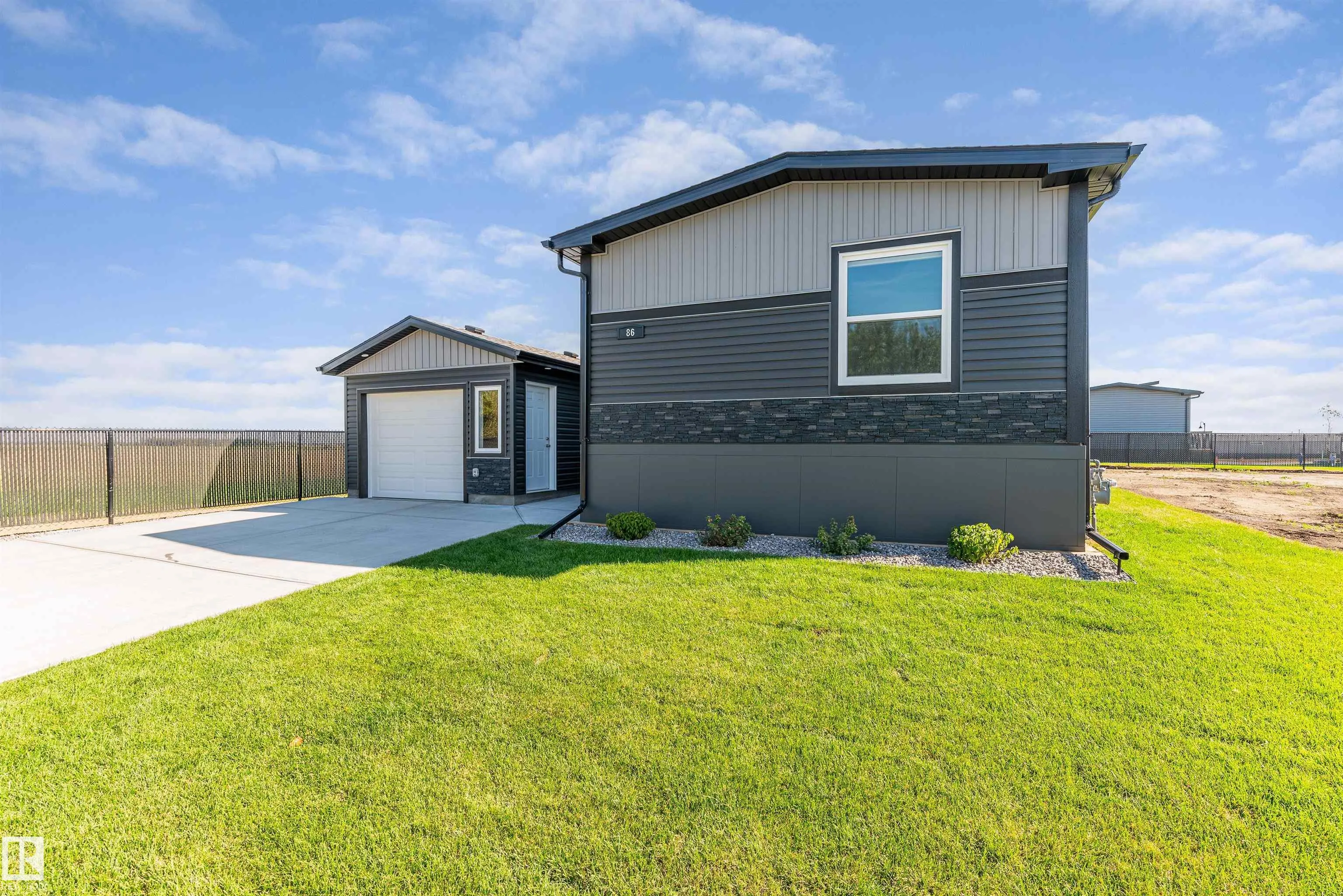86 Meadowview Road
