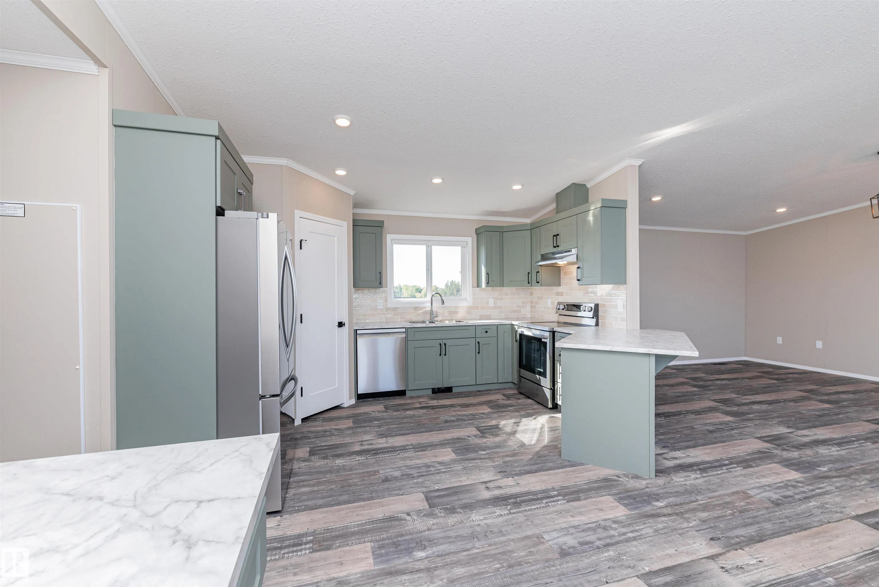86 Meadowview Road