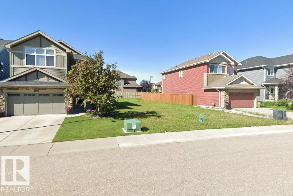3223 WHITELAW Drive