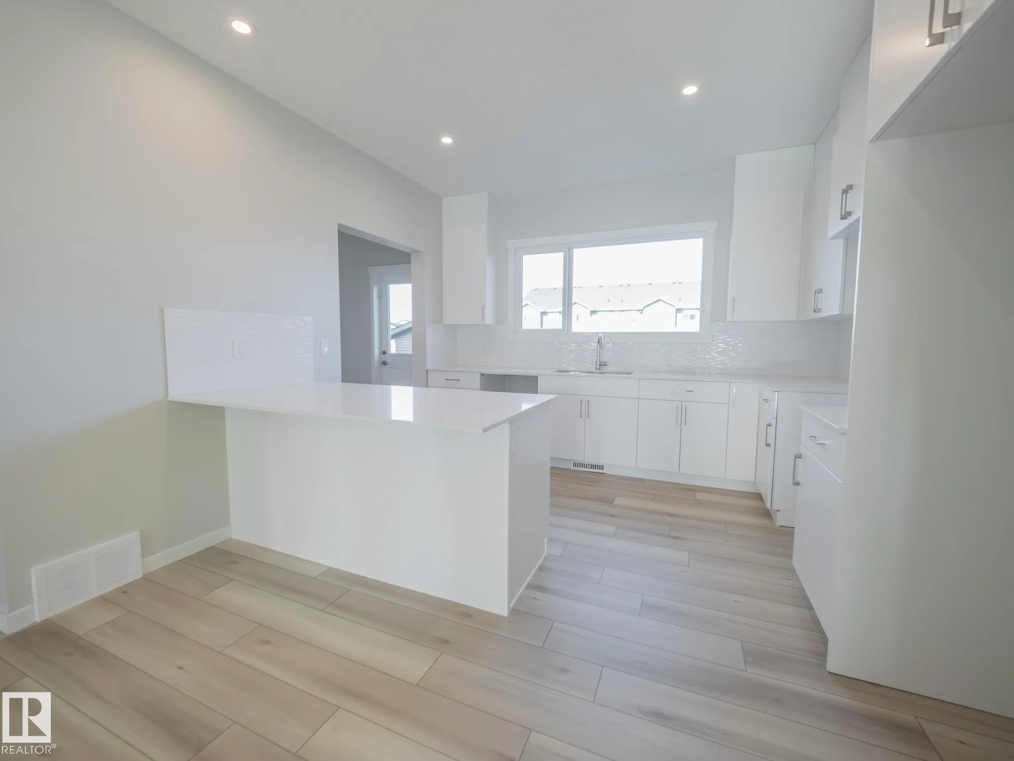 11 Nerine Crescent