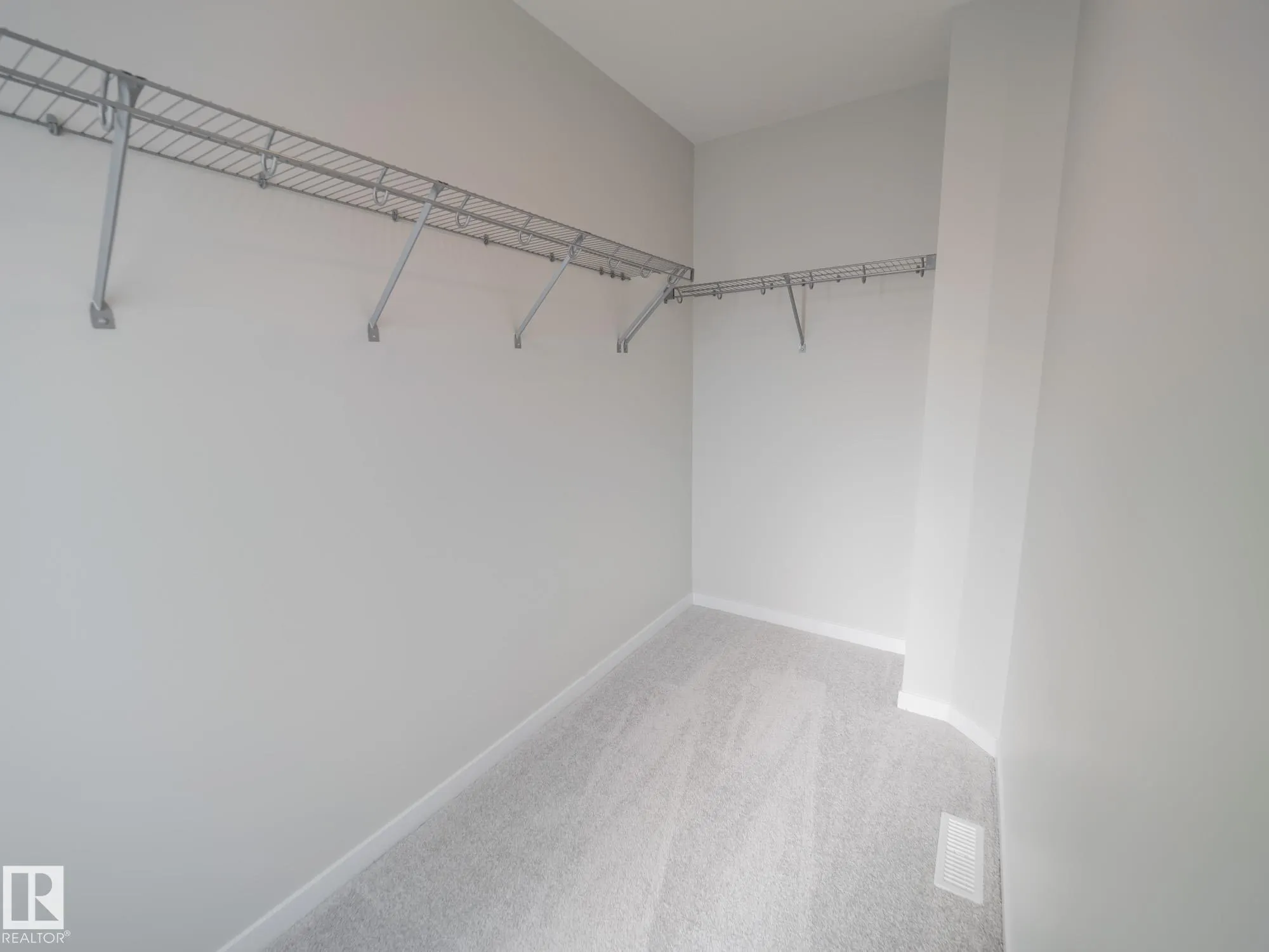 11 Nerine Crescent