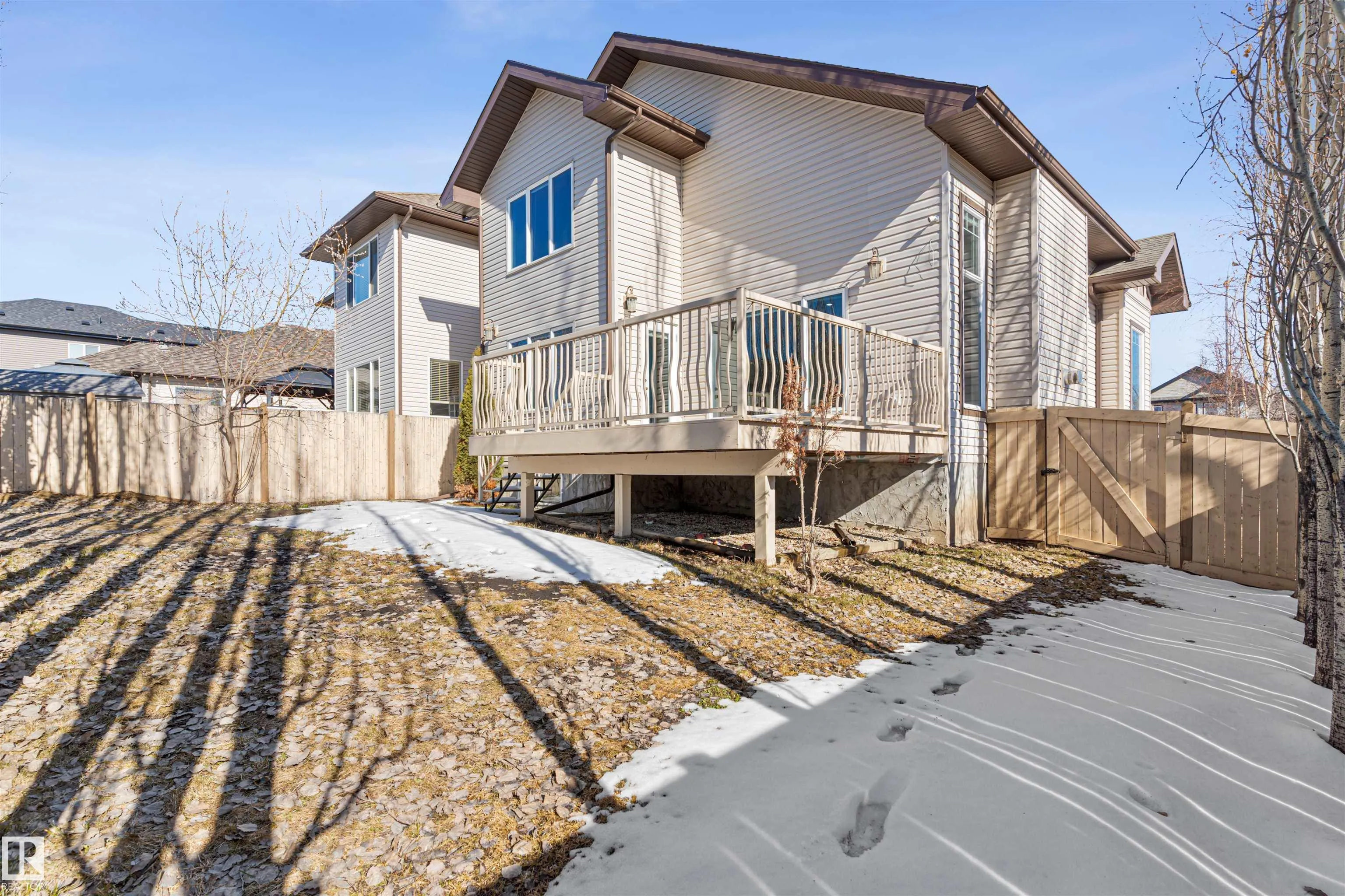 126 ANISE Close