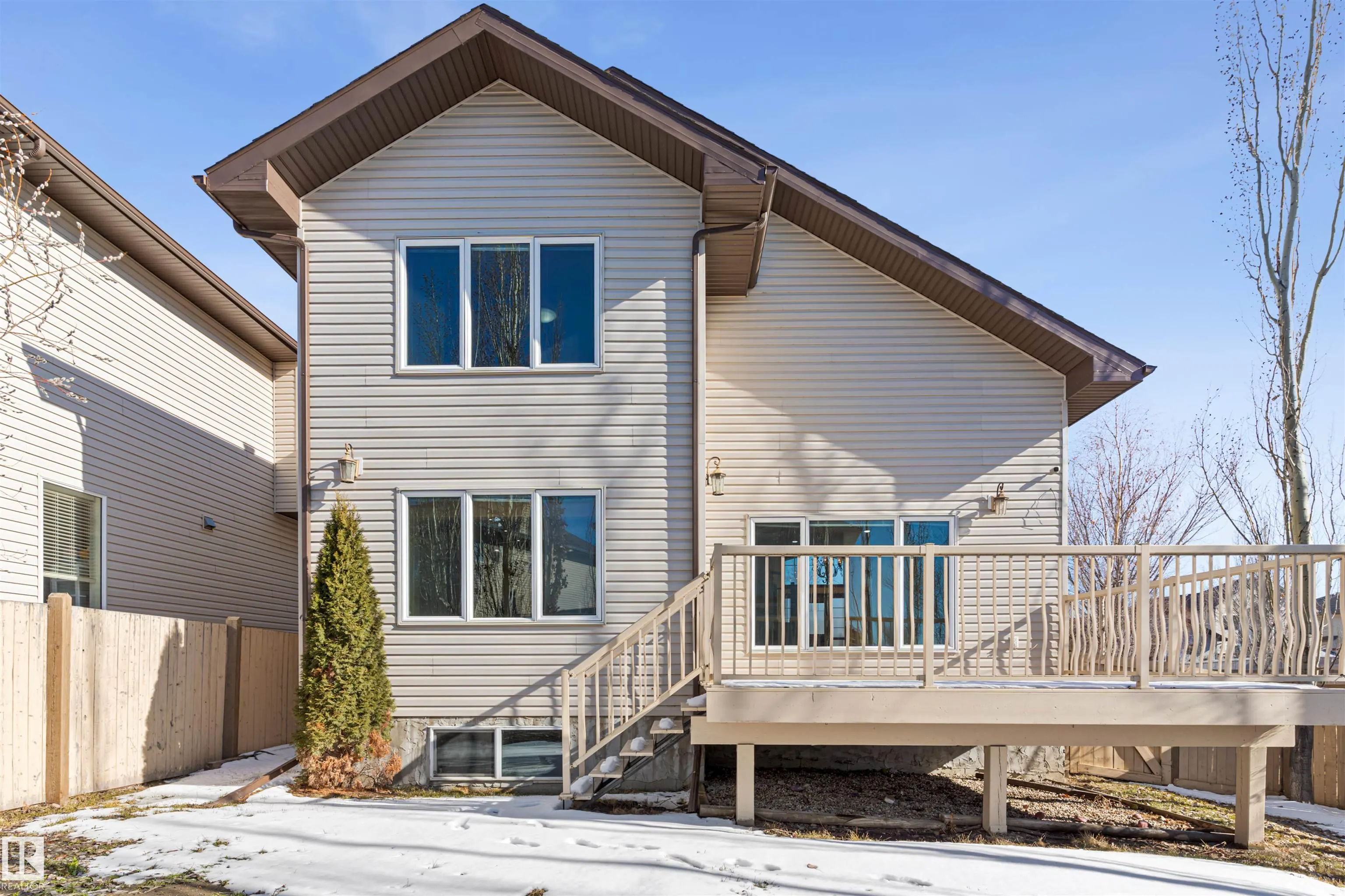 126 ANISE Close