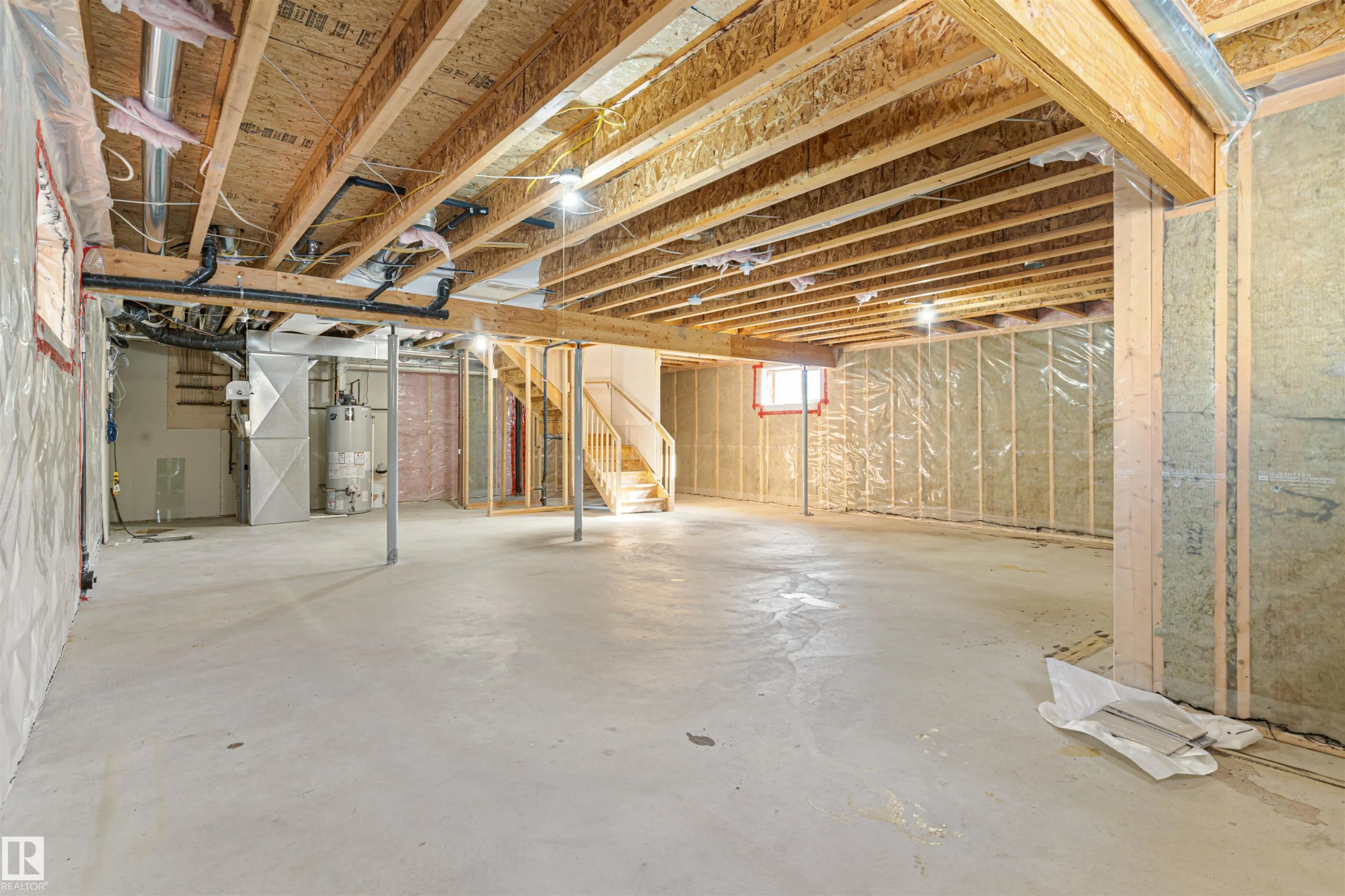 126 ANISE Close