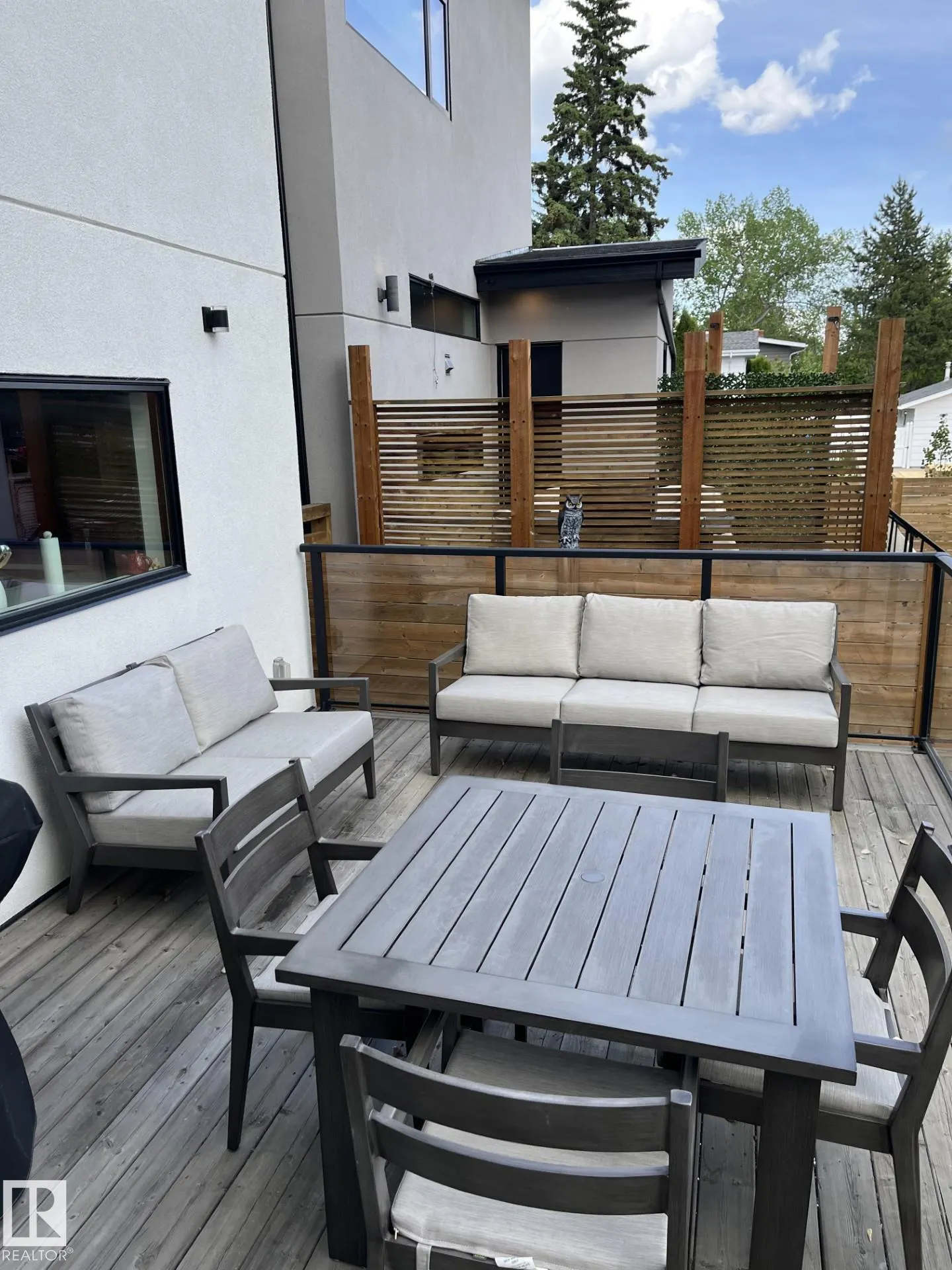 44A VALLEYVIEW Crescent