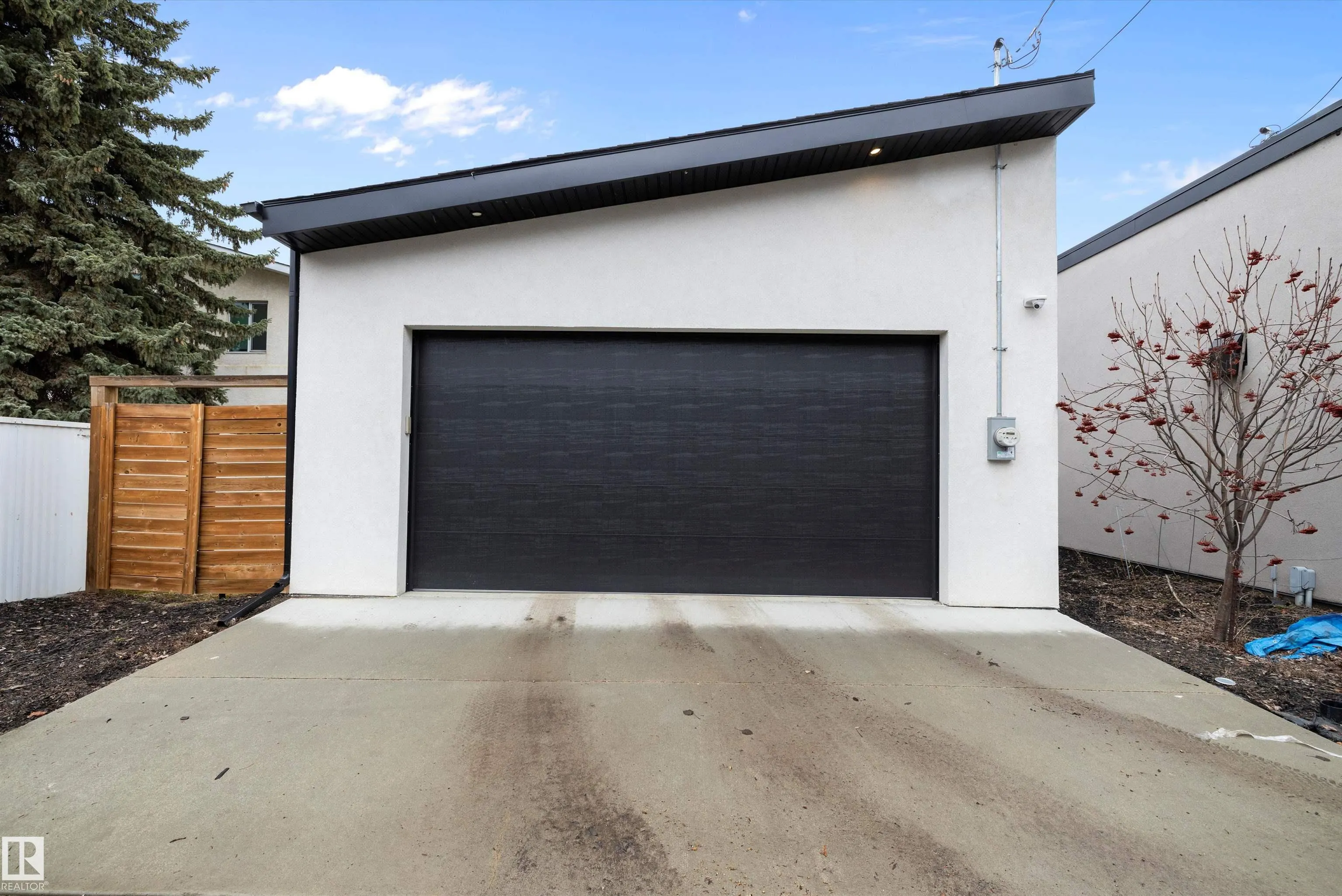 44A VALLEYVIEW Crescent