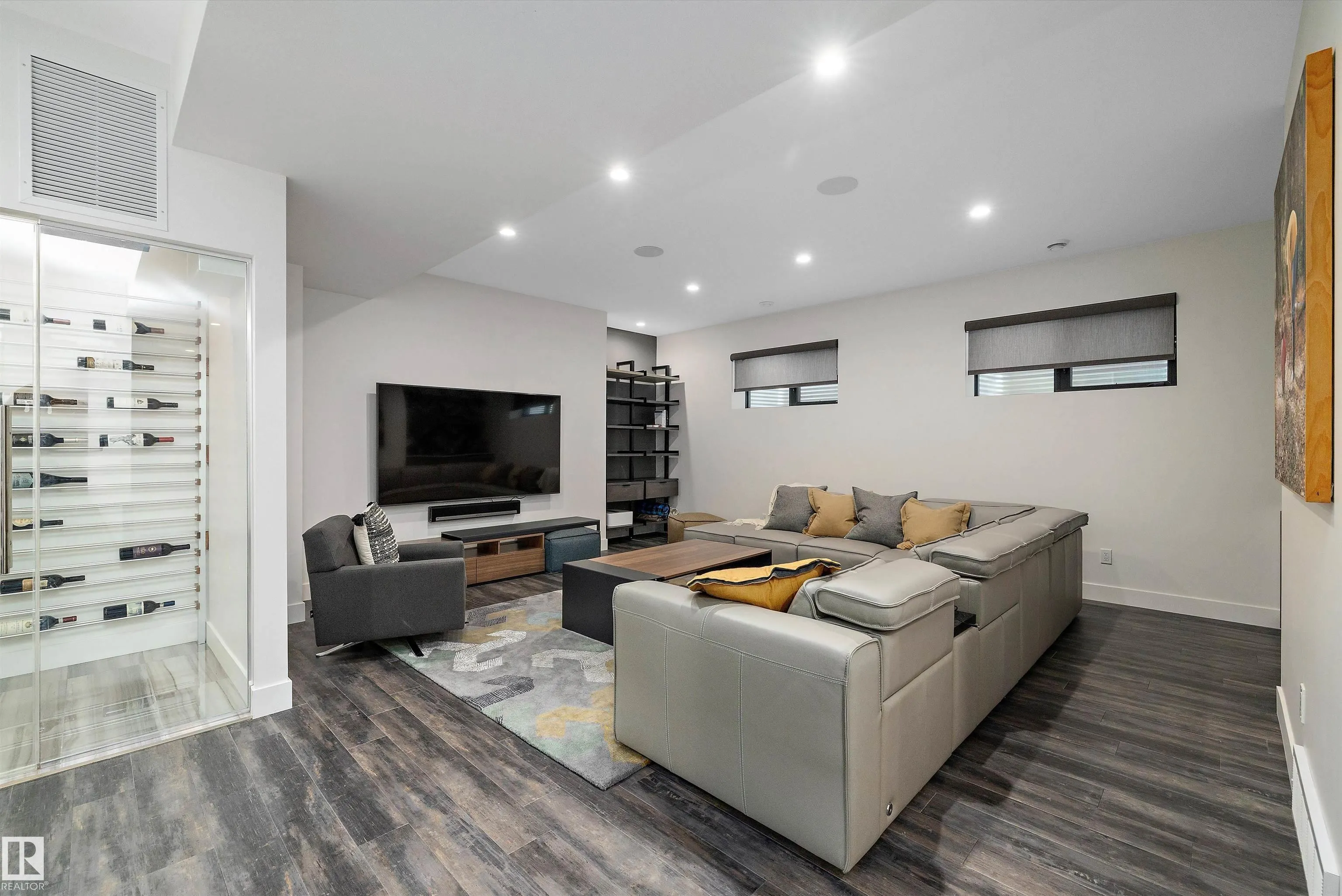 44A VALLEYVIEW Crescent