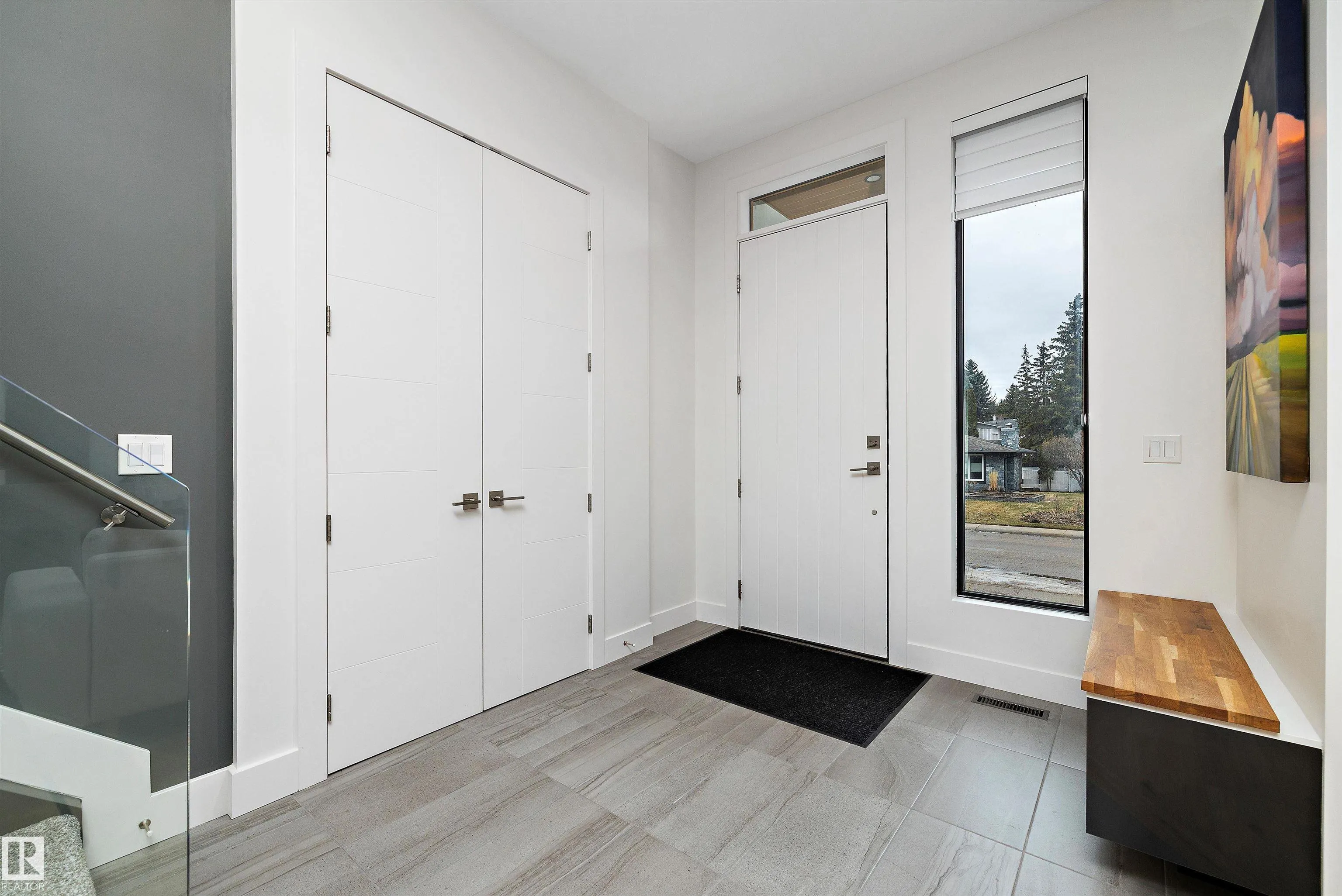 44A VALLEYVIEW Crescent