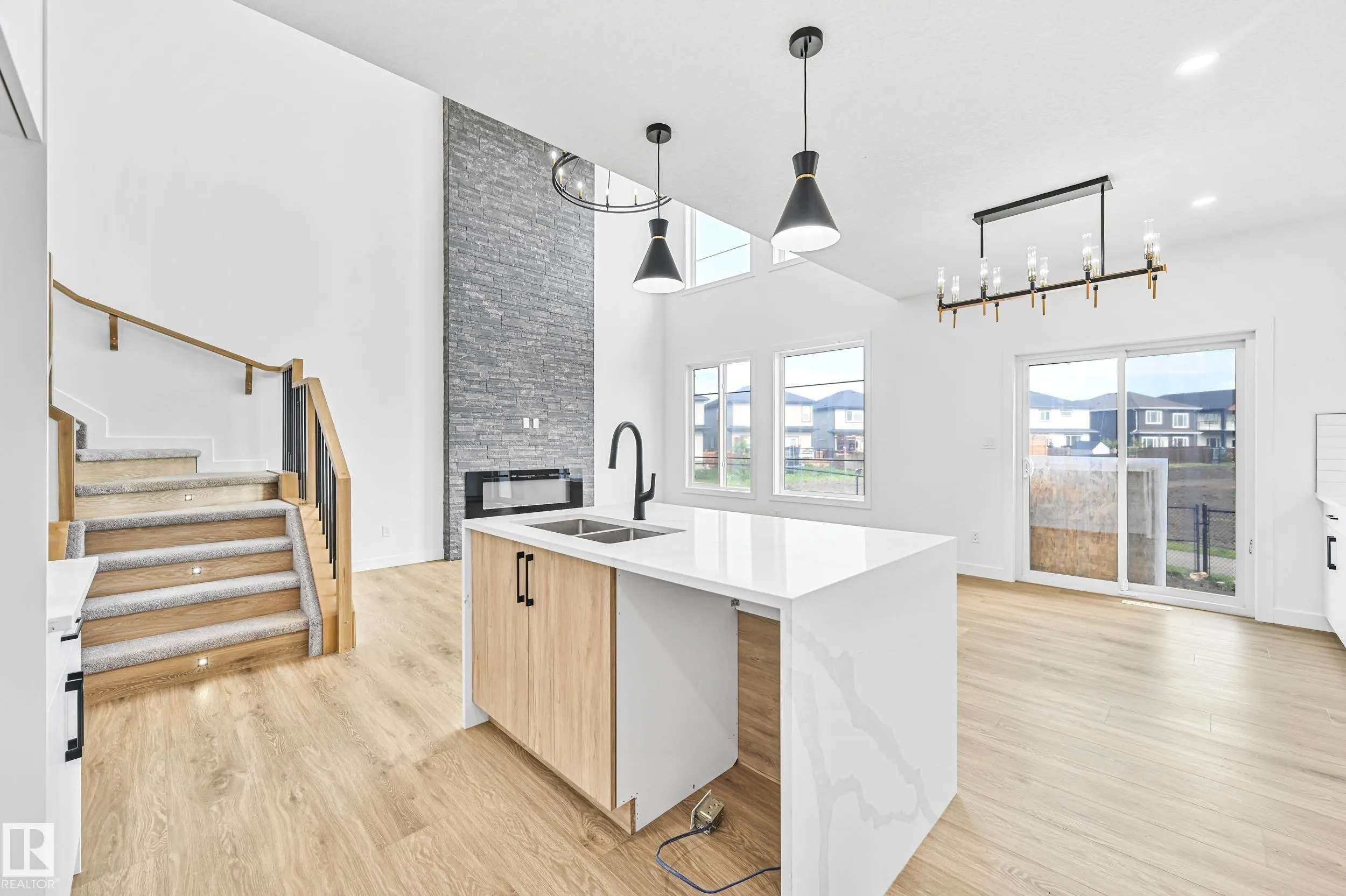 14 ENNS Court