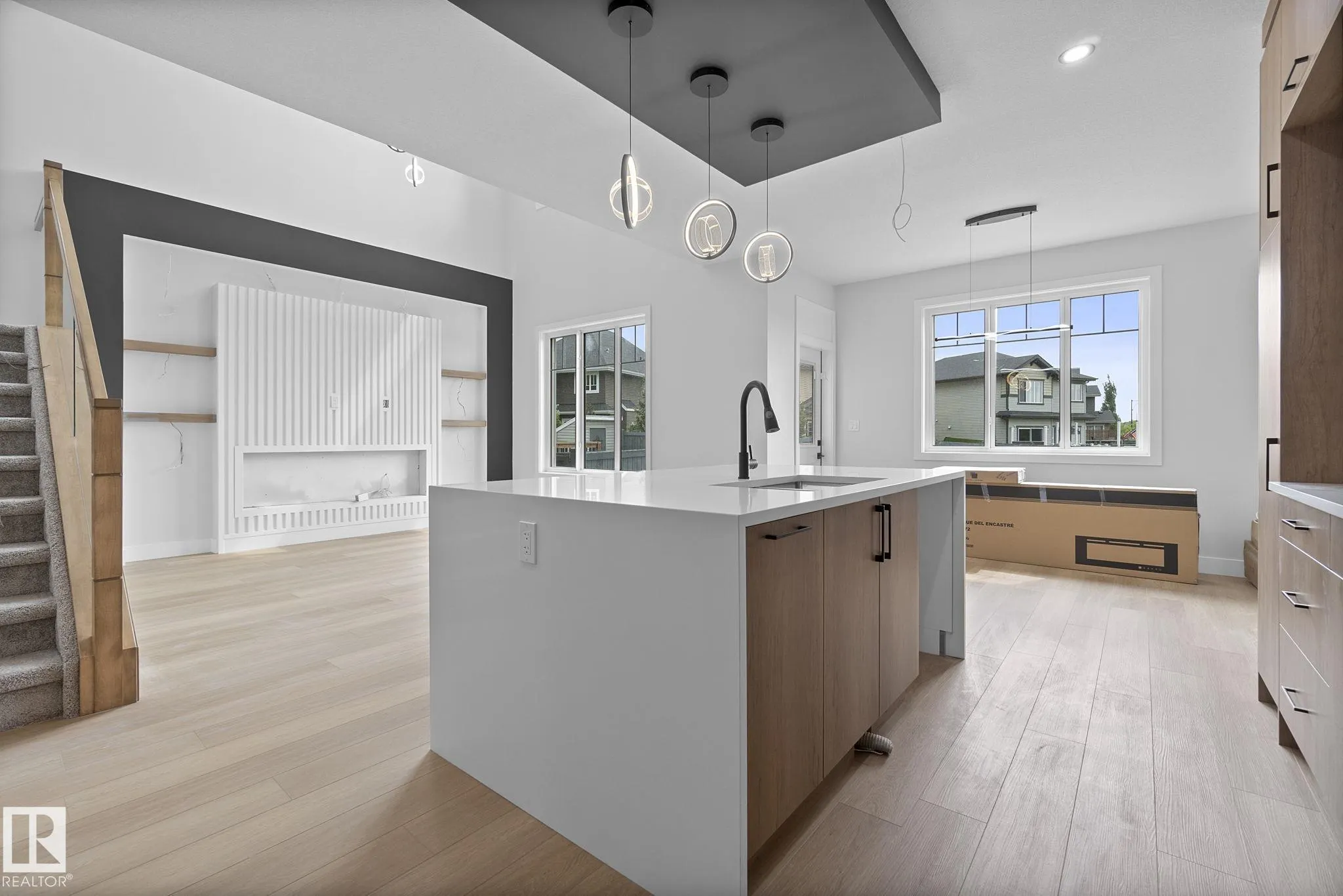 8105 GOURLAY Place