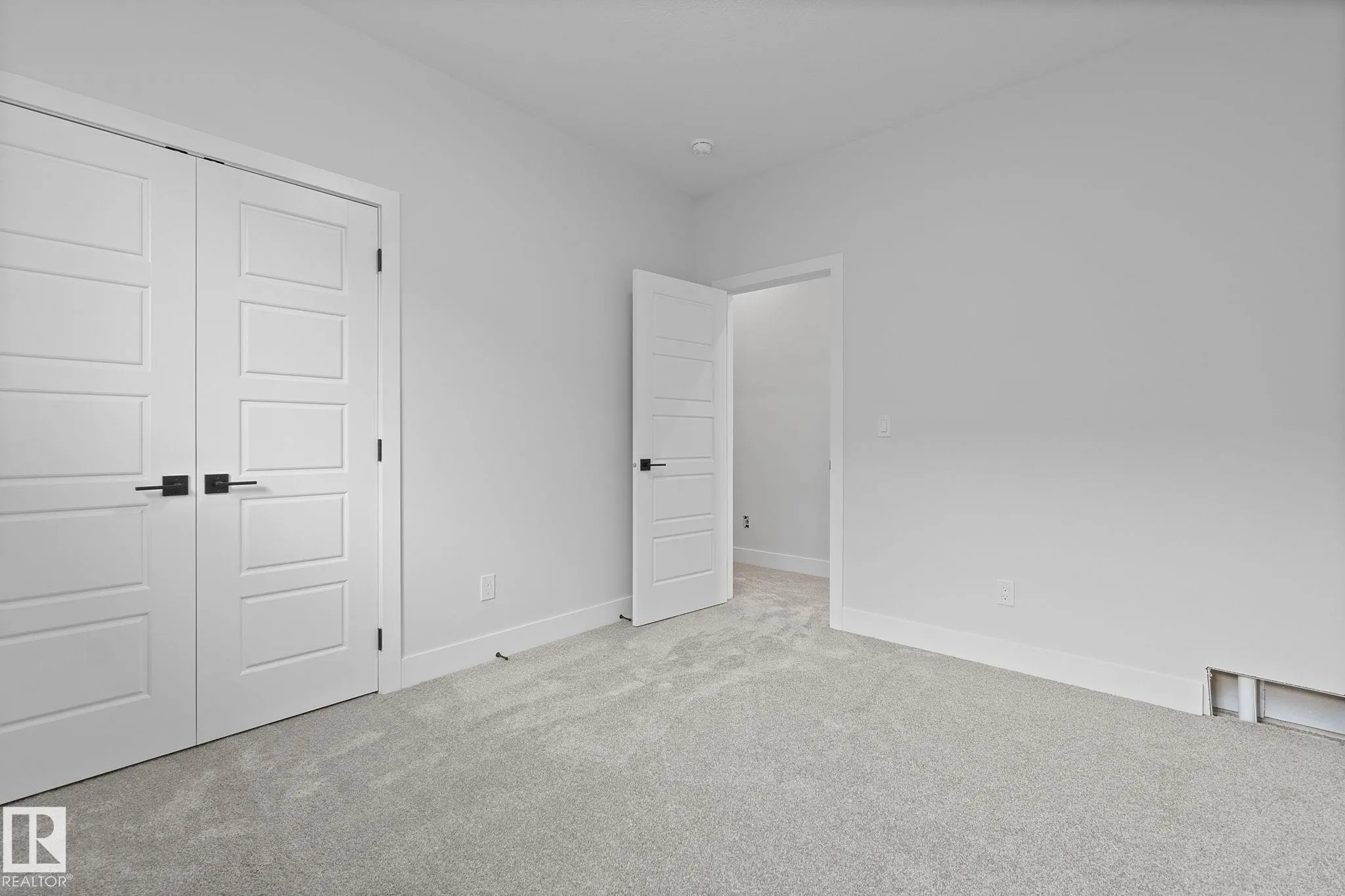 8105 GOURLAY Place