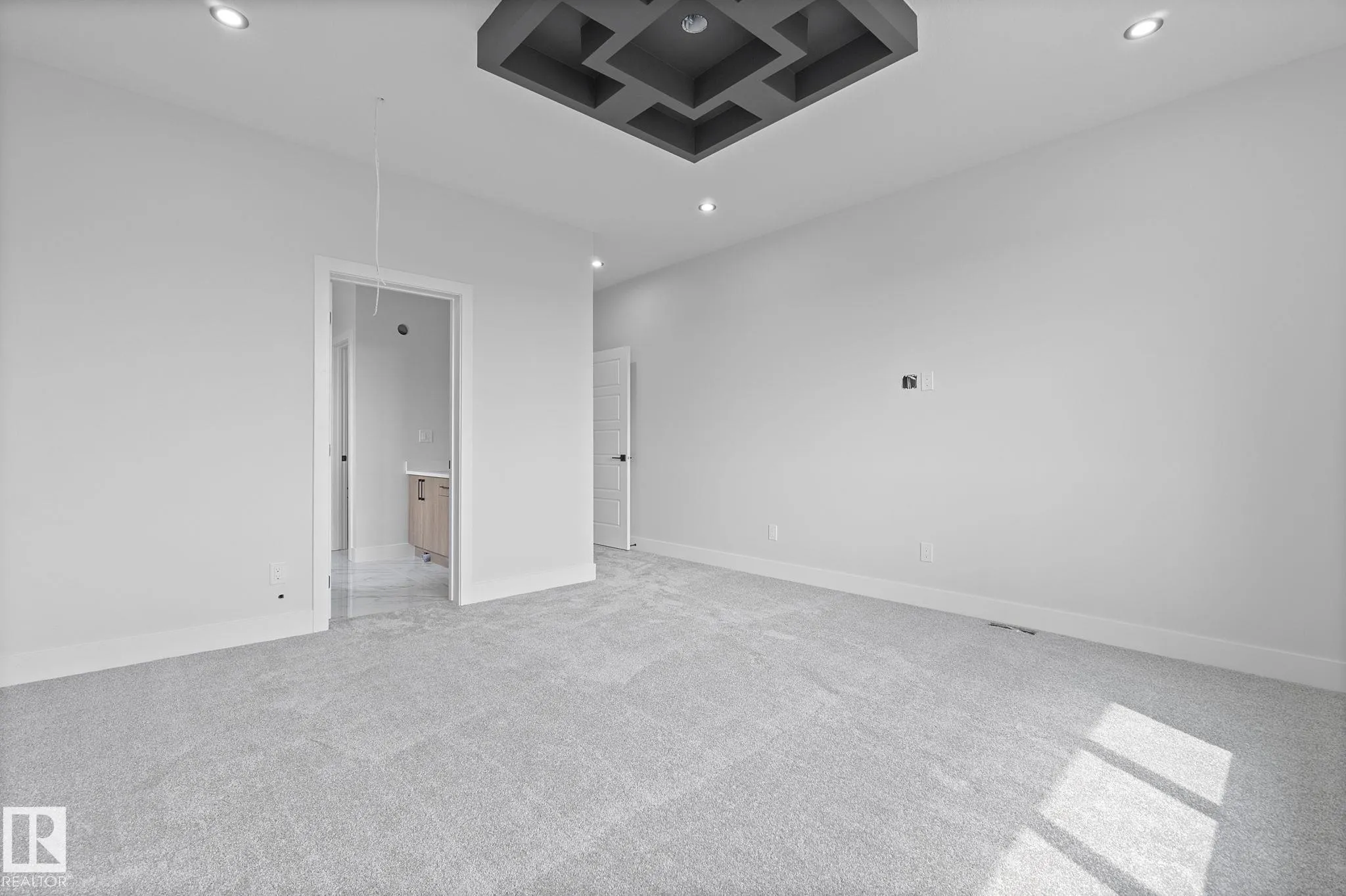 8105 GOURLAY Place