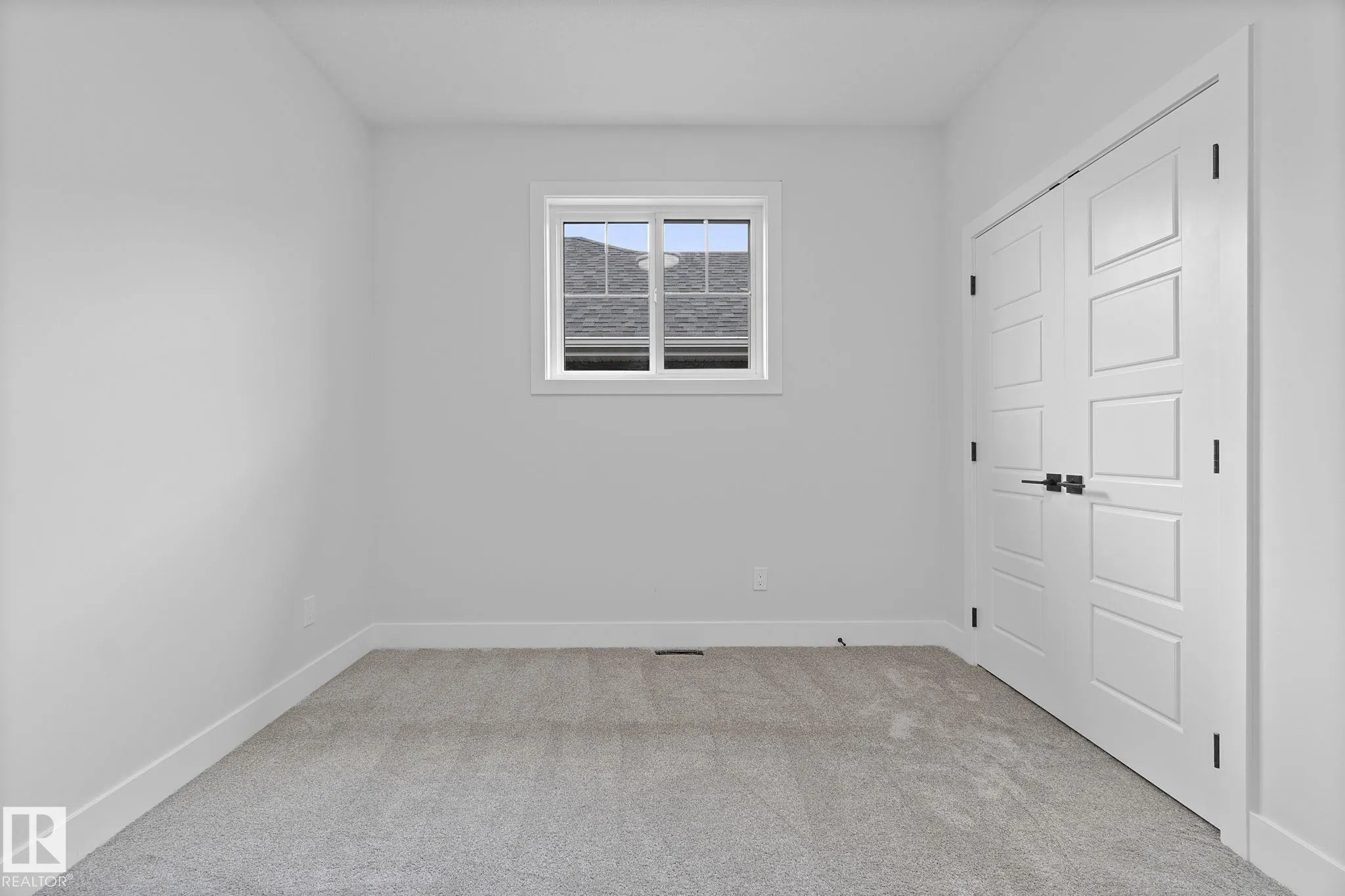 8105 GOURLAY Place