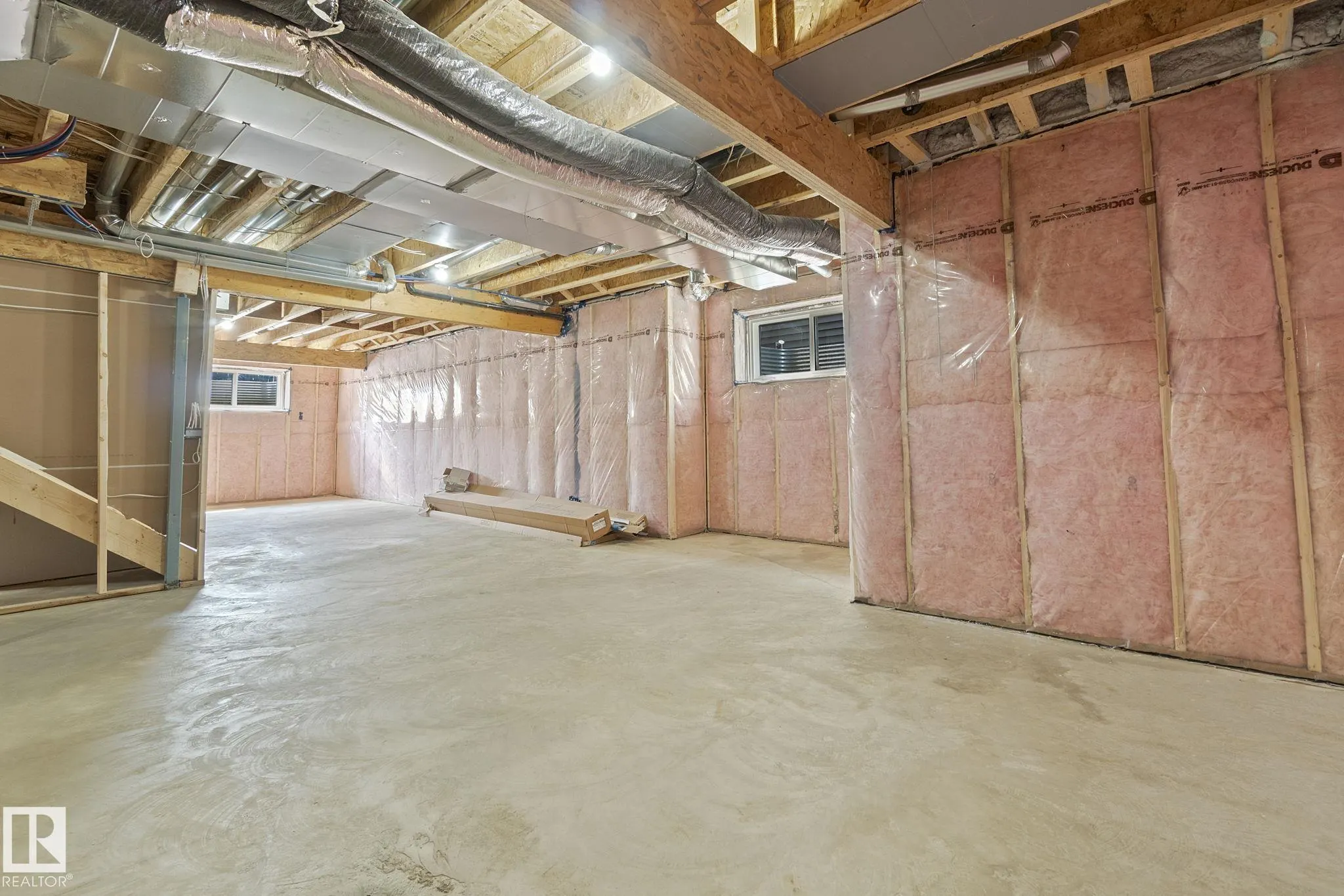 8105 GOURLAY Place