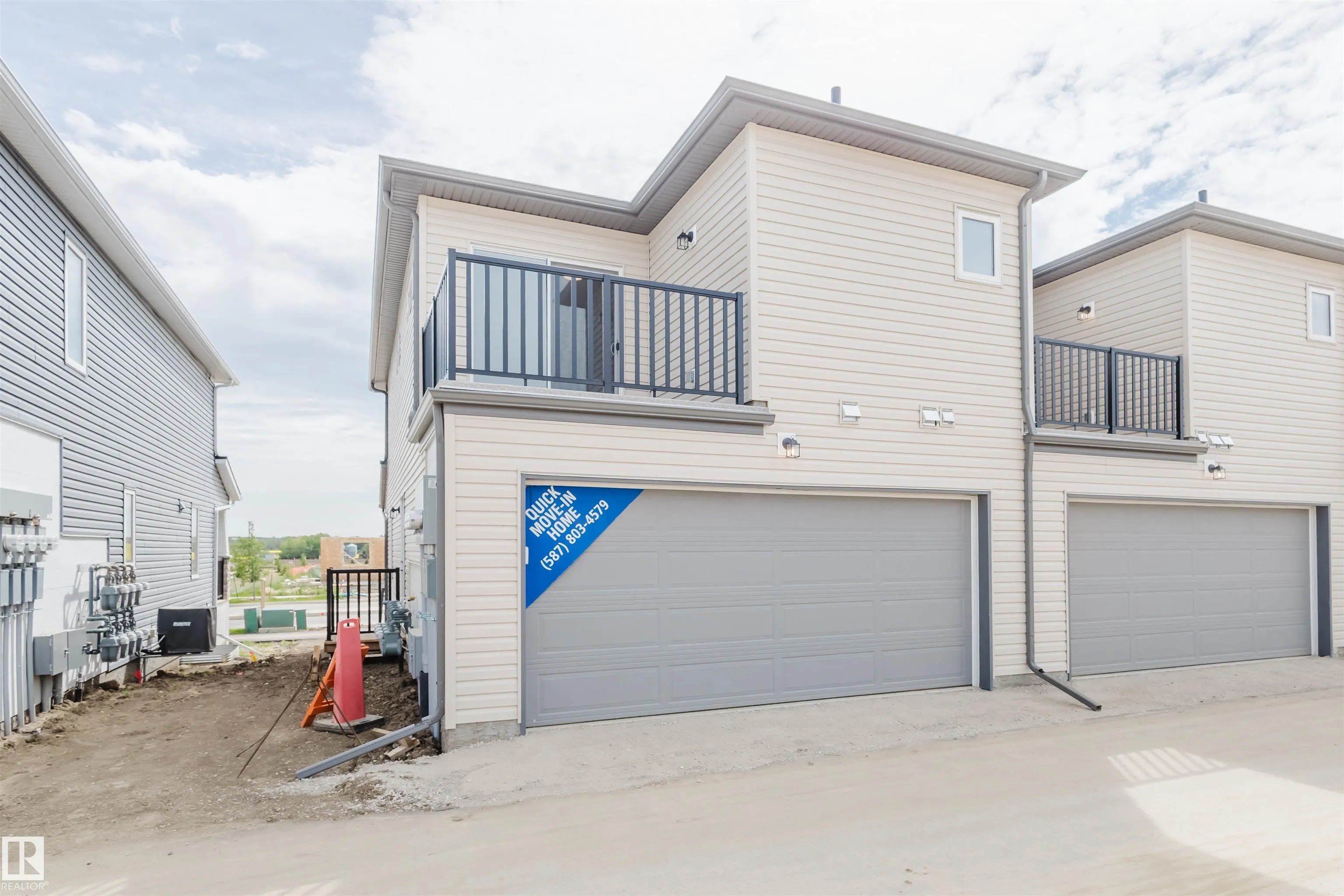 1026 Hearthstone Boulevard