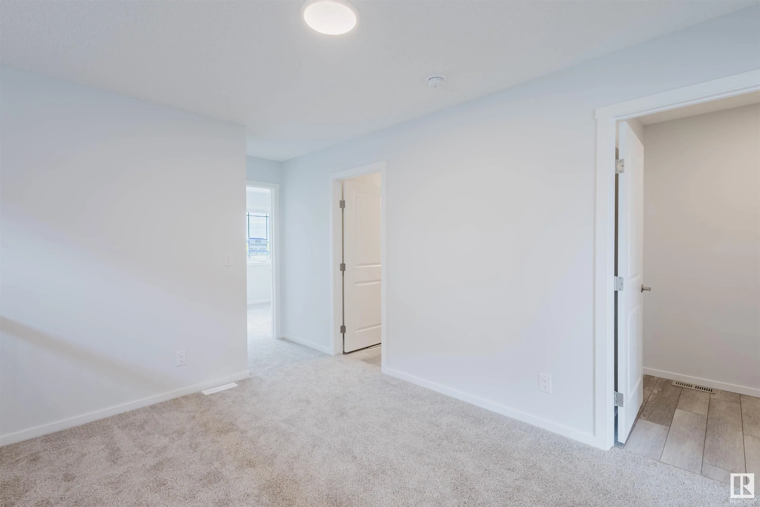 1026 Hearthstone Boulevard