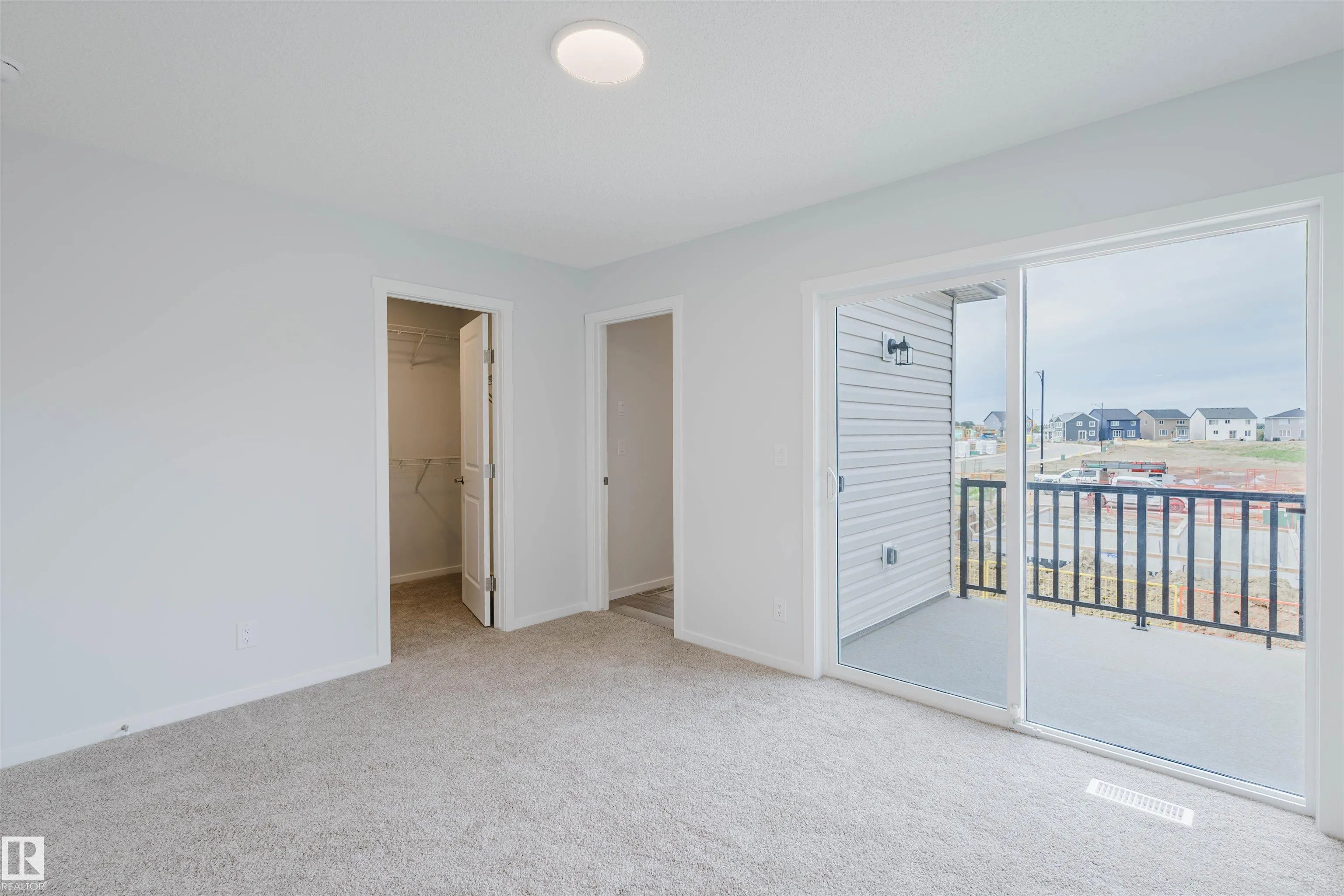 1026 Hearthstone Boulevard