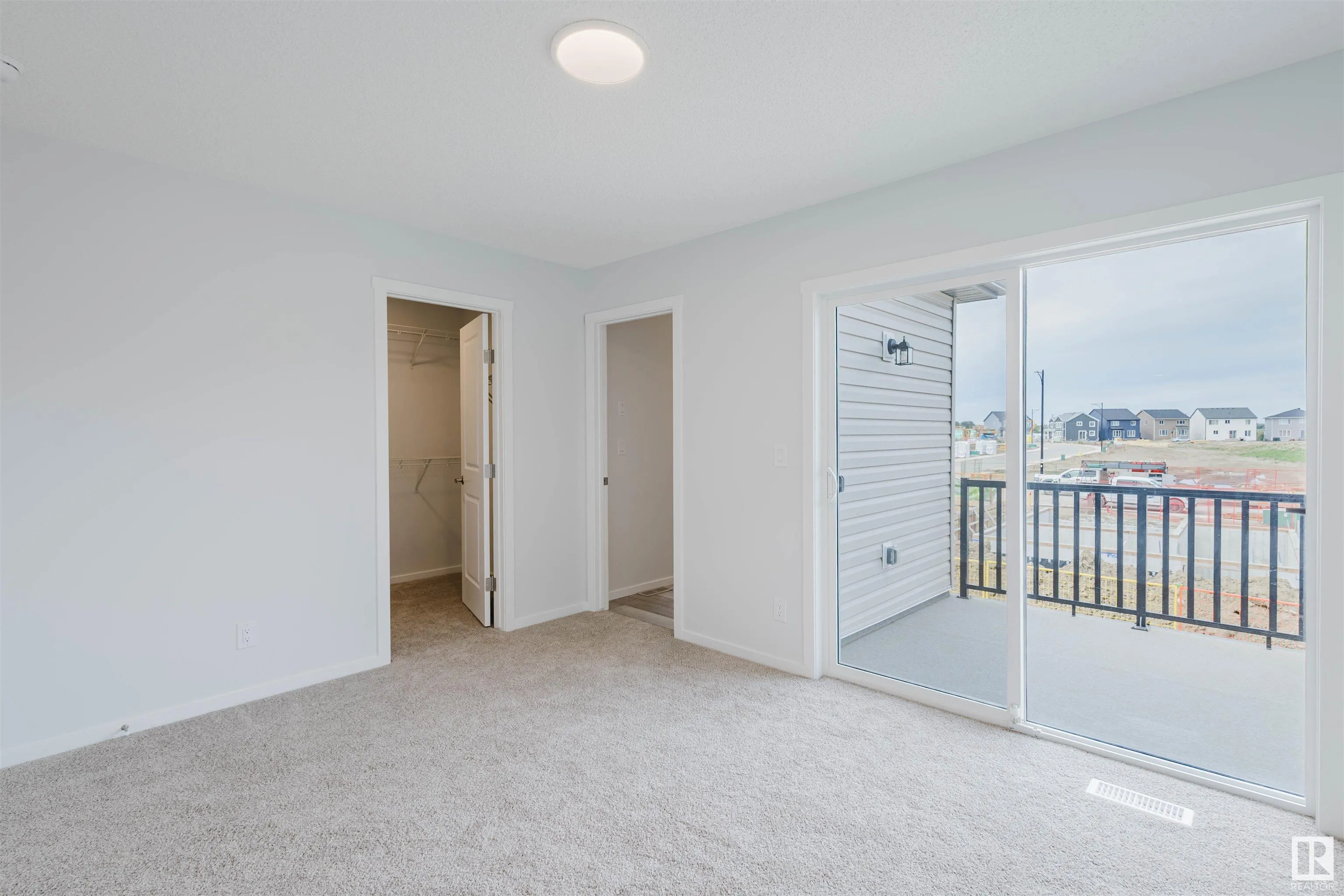 1026 Hearthstone Boulevard
