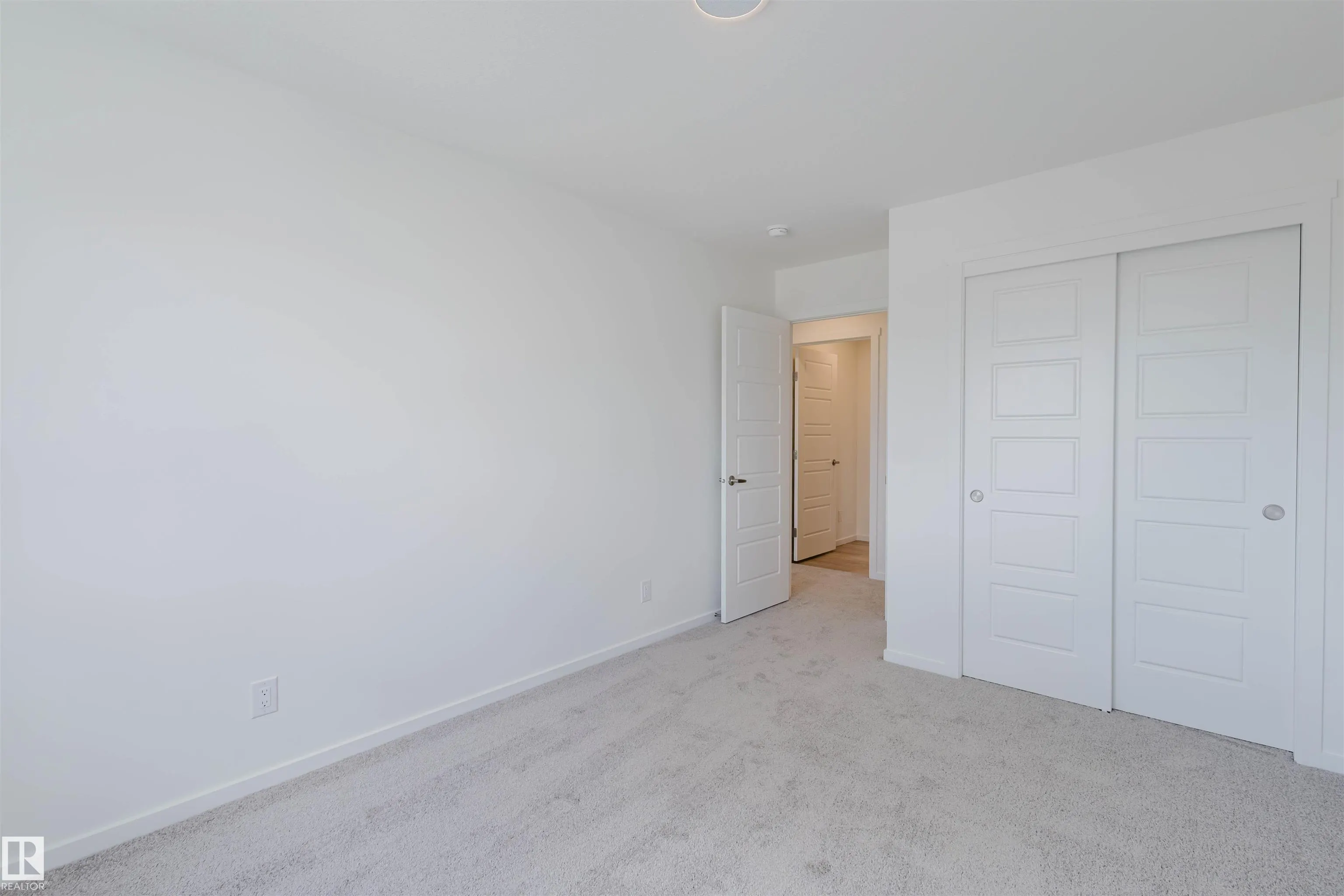 1050 Hearthstone Boulevard