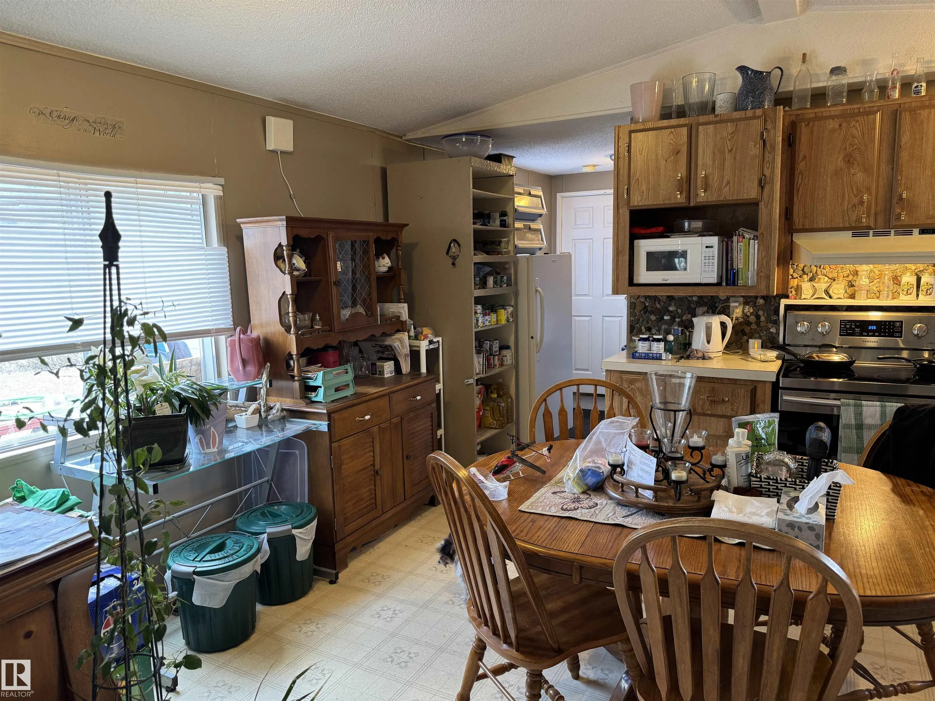 450059B,C,D HWY 22
