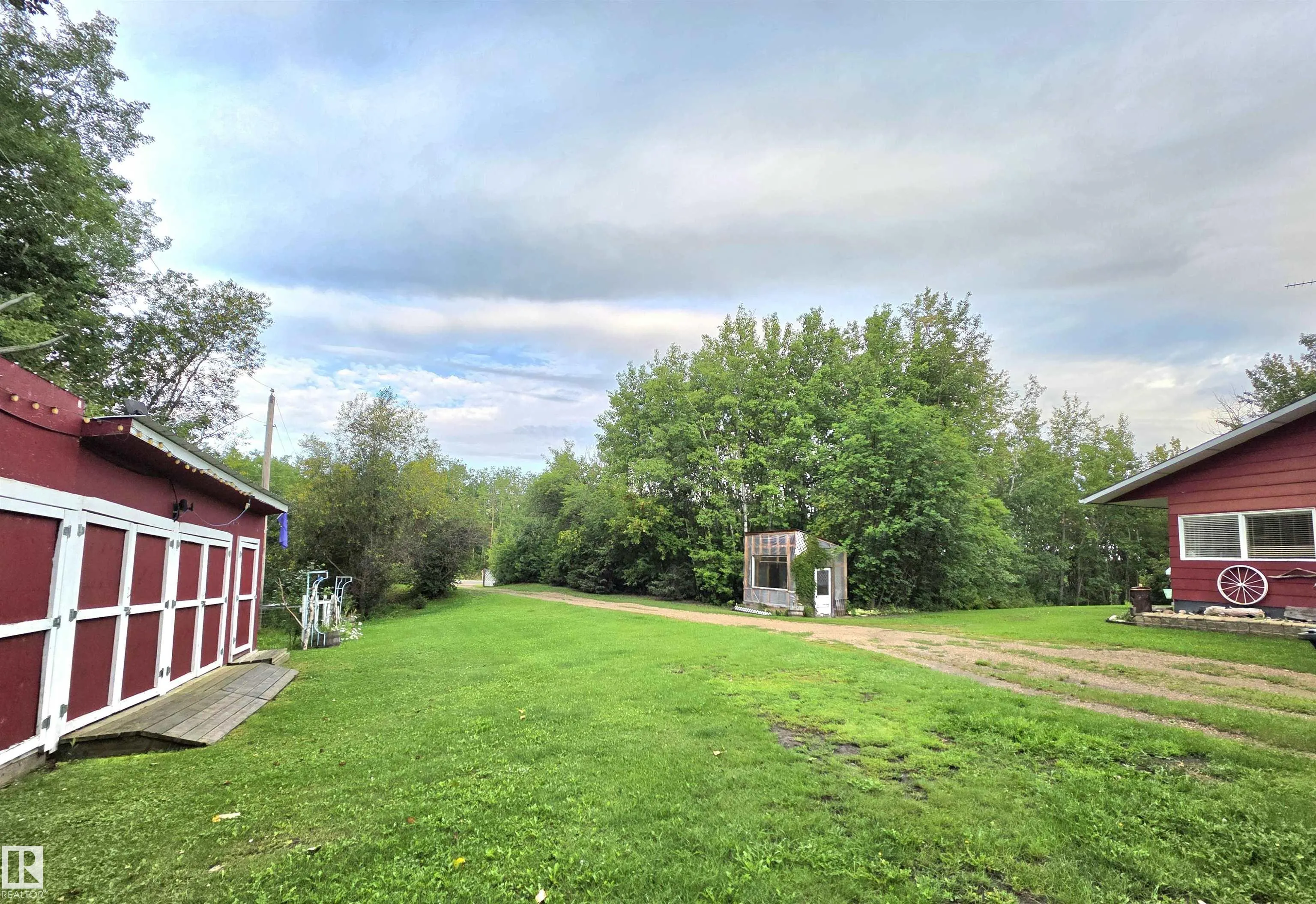 54259 RGE ROAD 210
